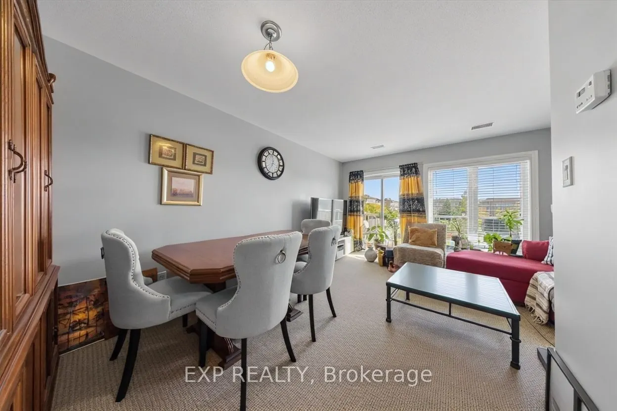 290 Espin Heights, #290