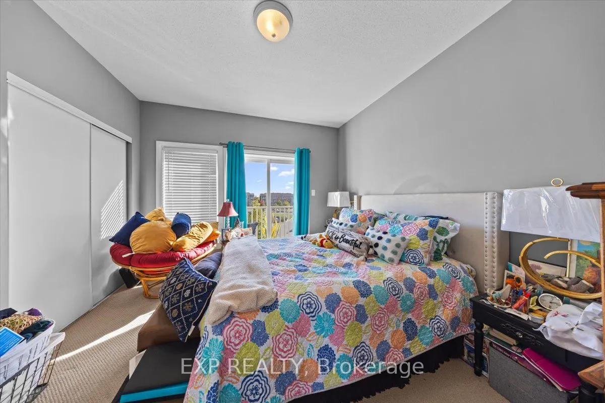 290 Espin Heights, #290