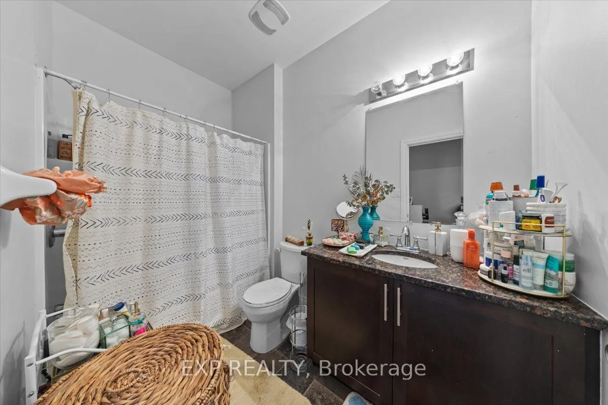 290 Espin Heights, #290