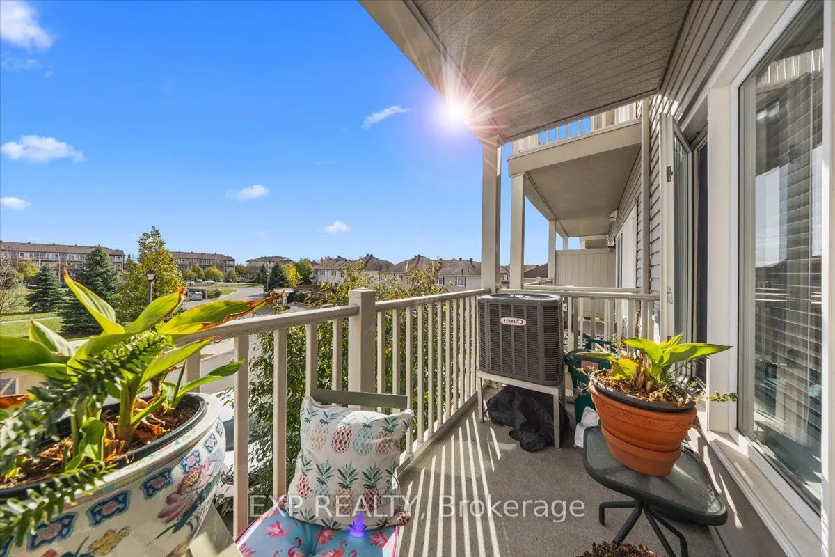 290 Espin Heights, #290