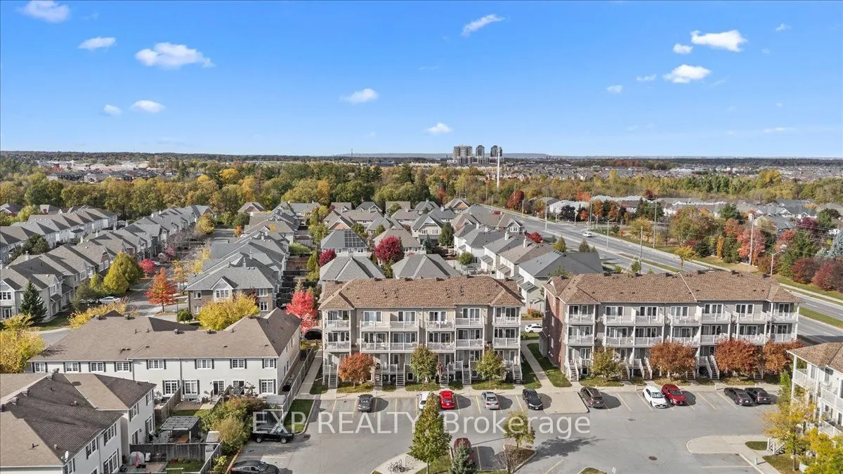290 Espin Heights, #290