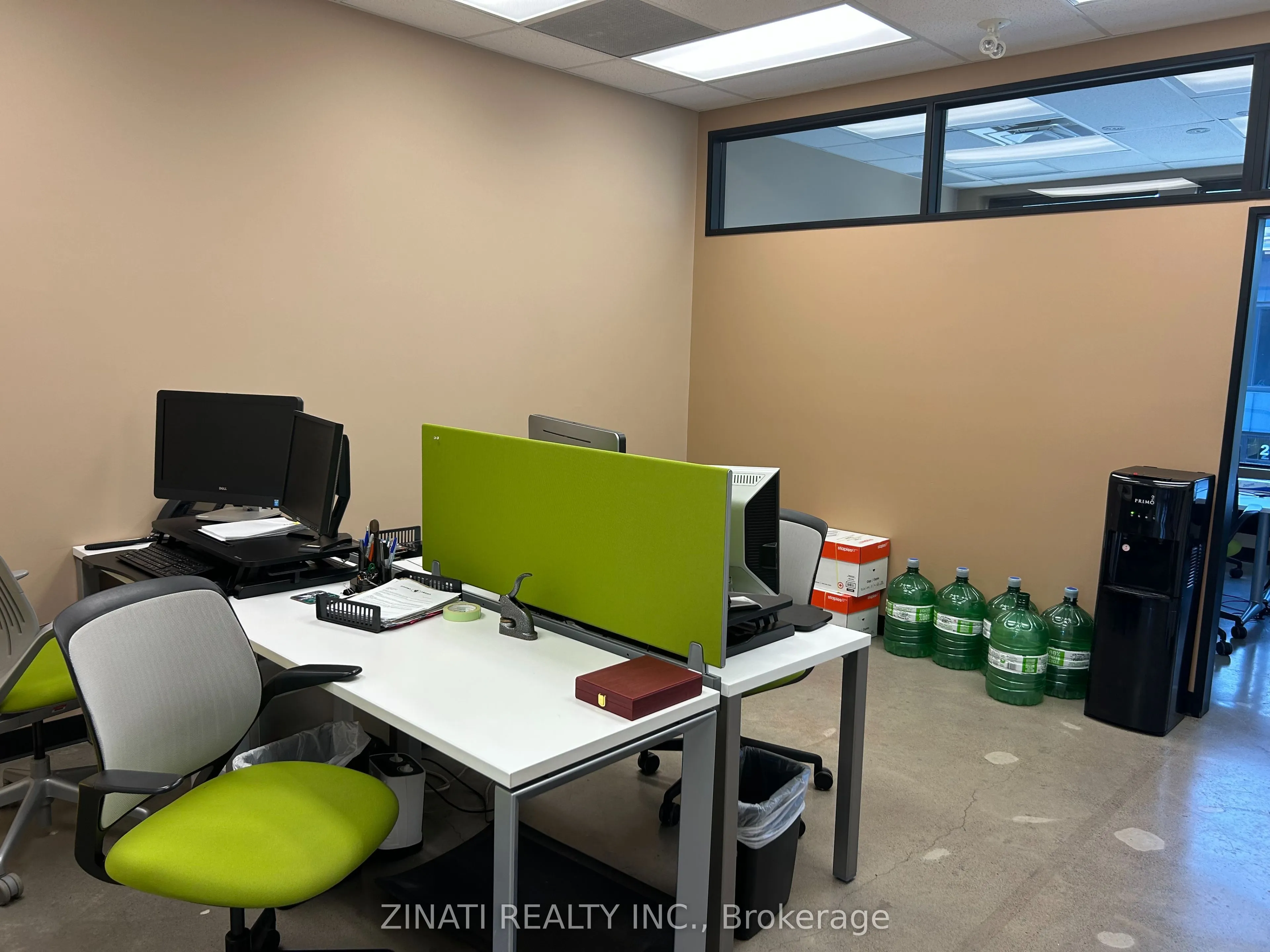 2310 St. Laurent Boulevard, #318