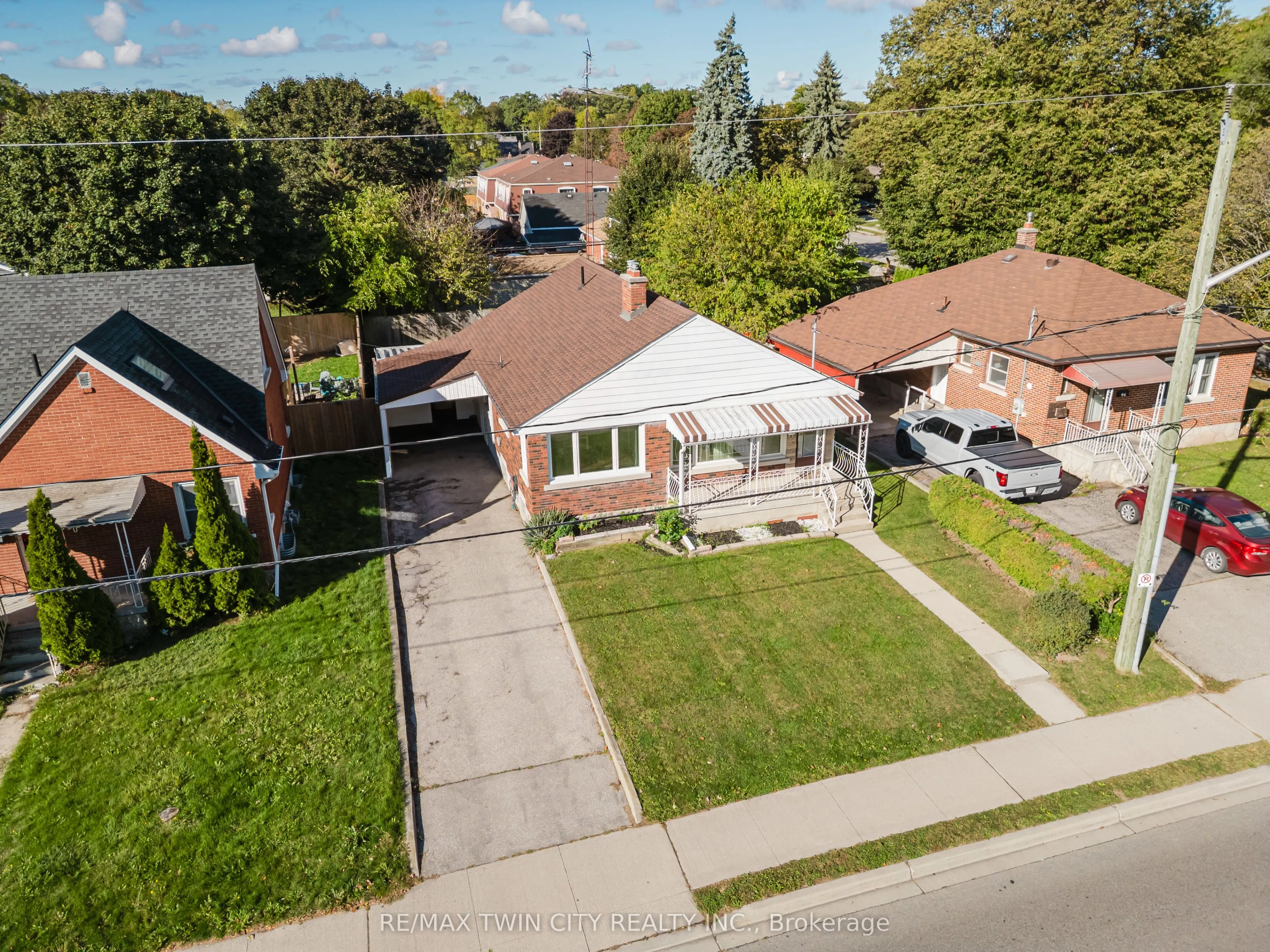 48 Christopher Drive