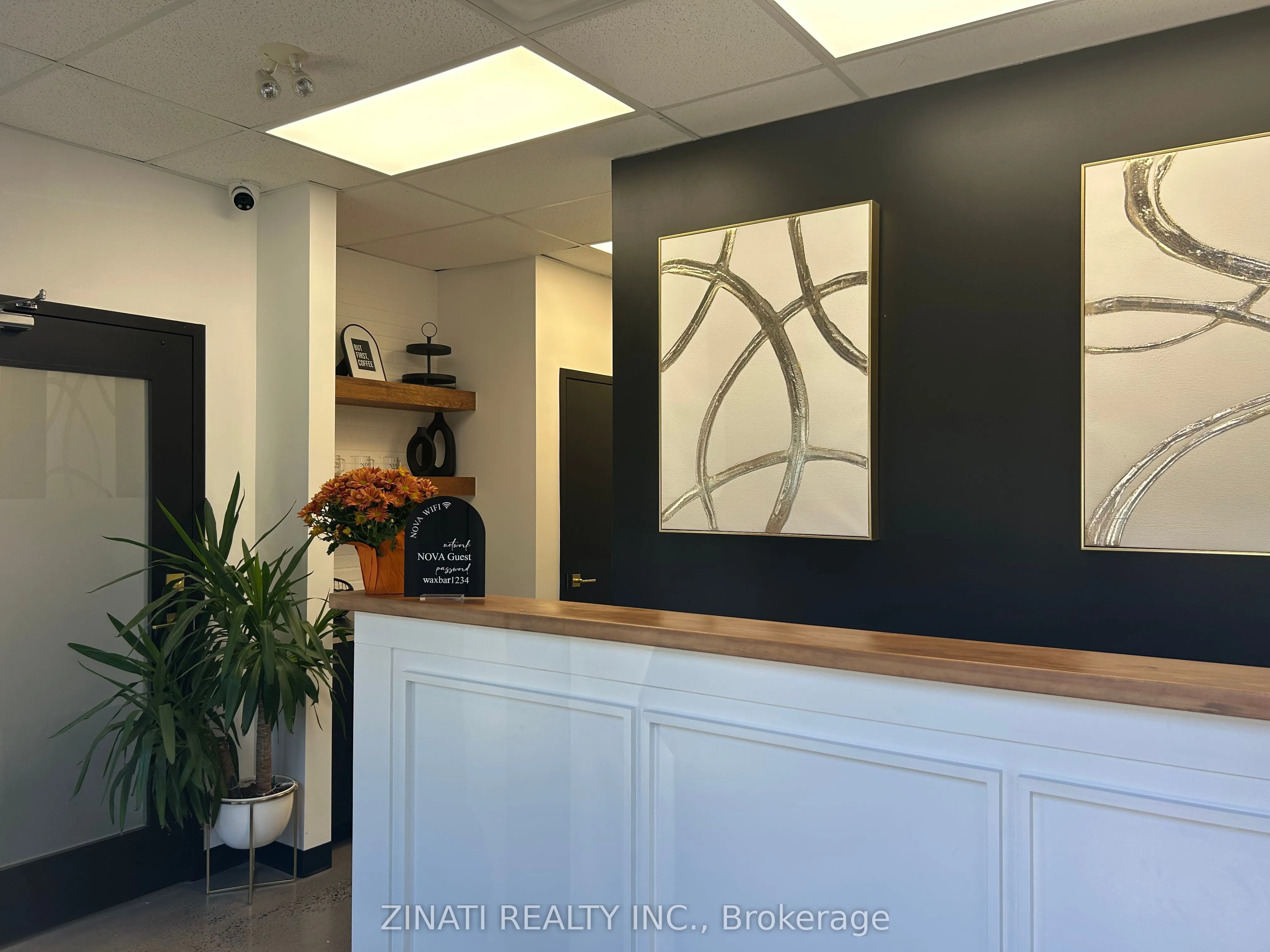 2310 St. Laurent Boulevard, #317