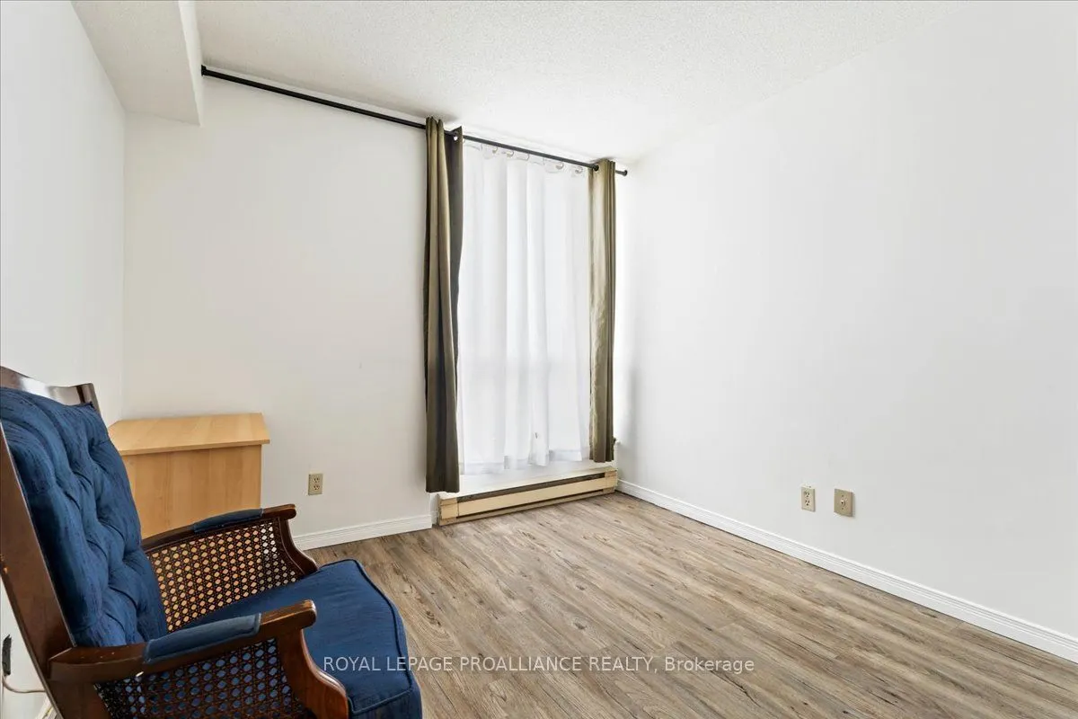 344 Front Street, #201