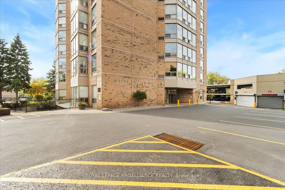 344 Front Street, #201