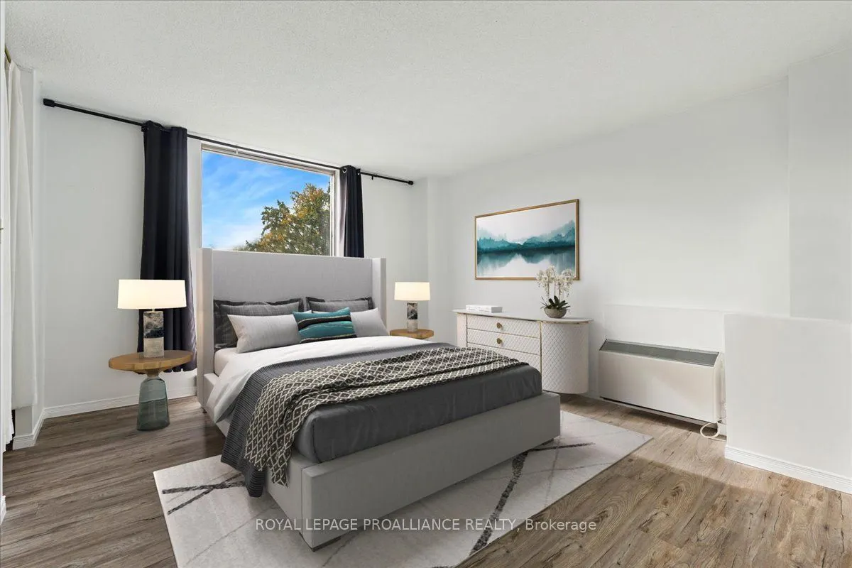 344 Front Street, #201