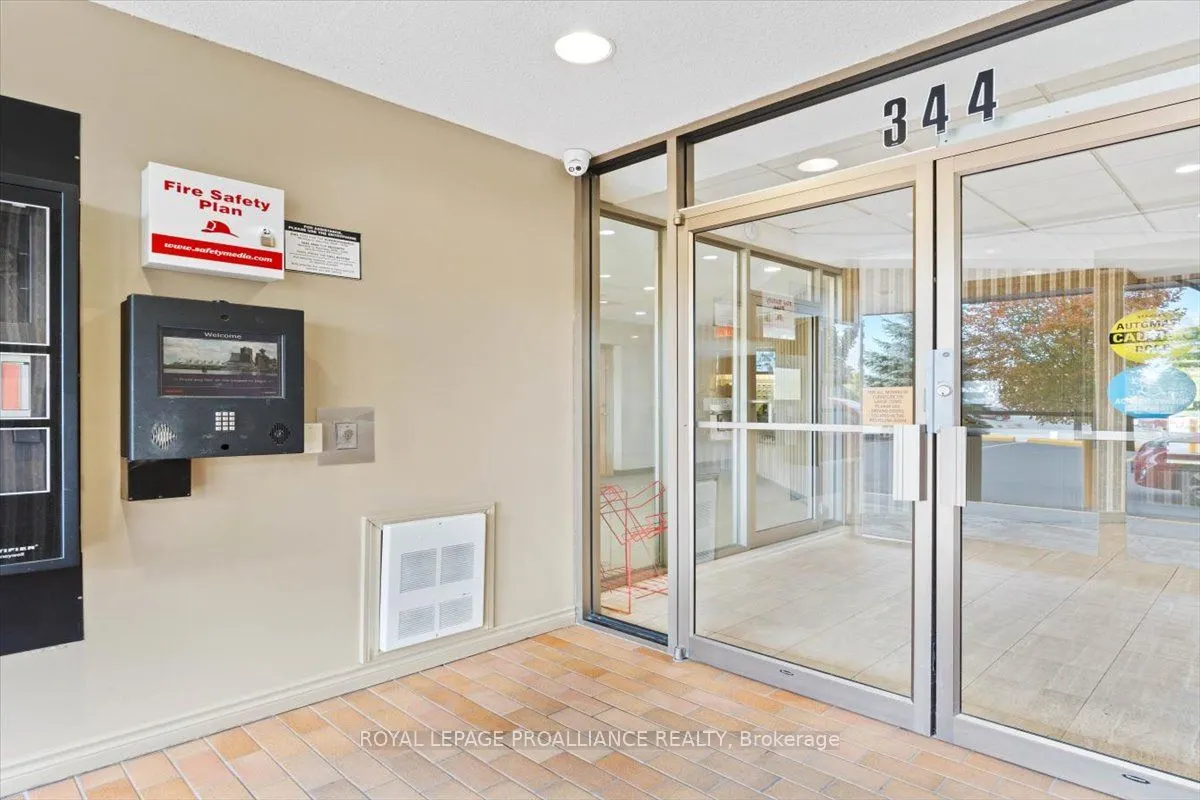 344 Front Street, #201
