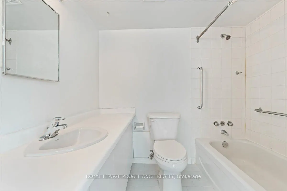 344 Front Street, #201