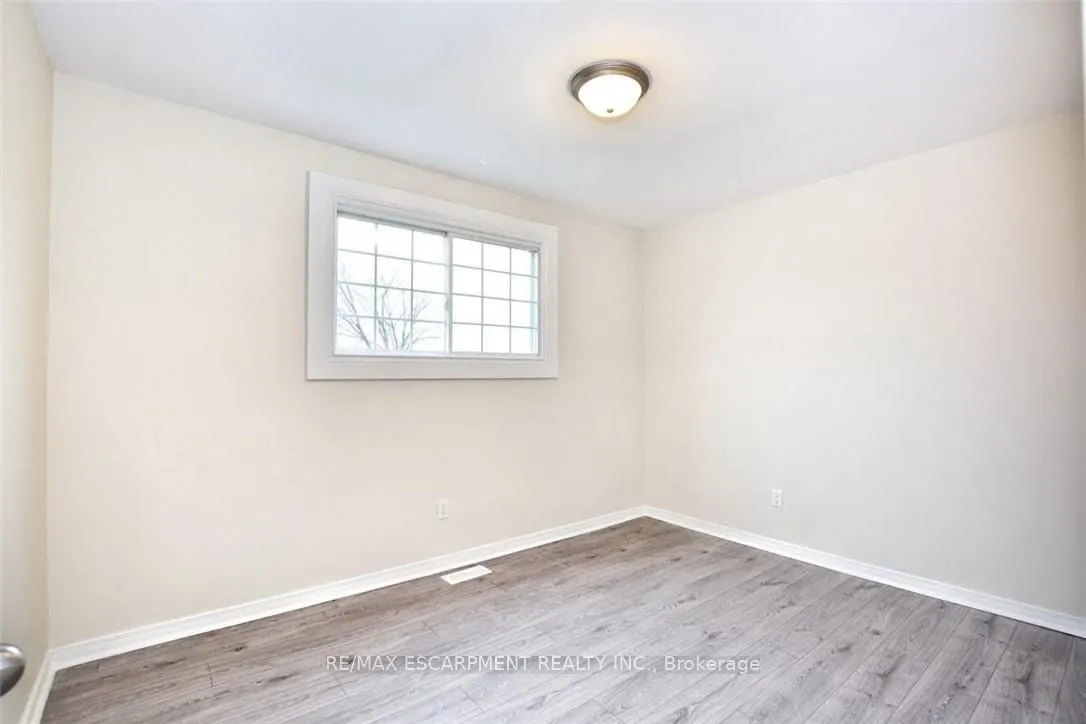 45 Edwina Place, #1
