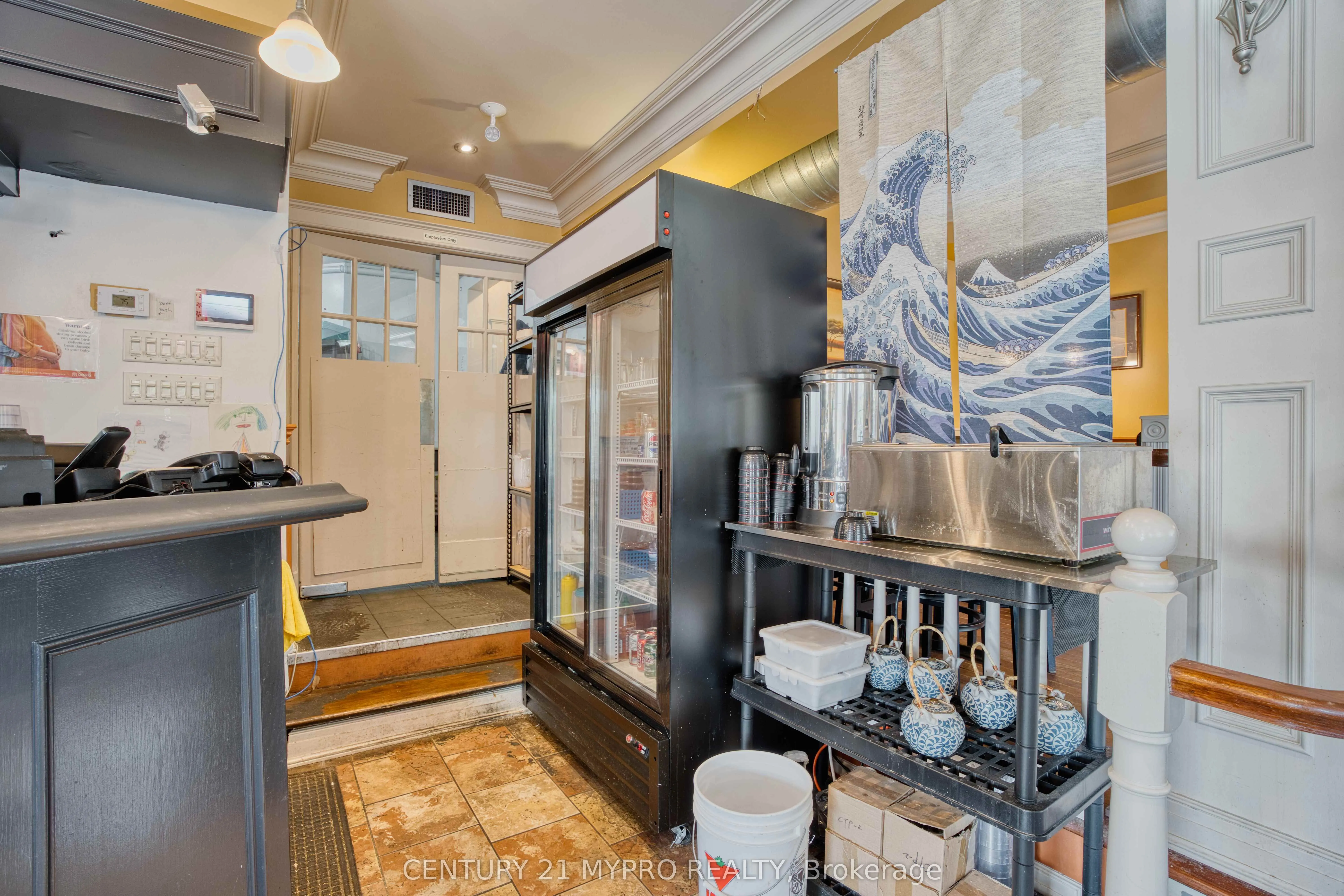 339 Horton Street E, #104