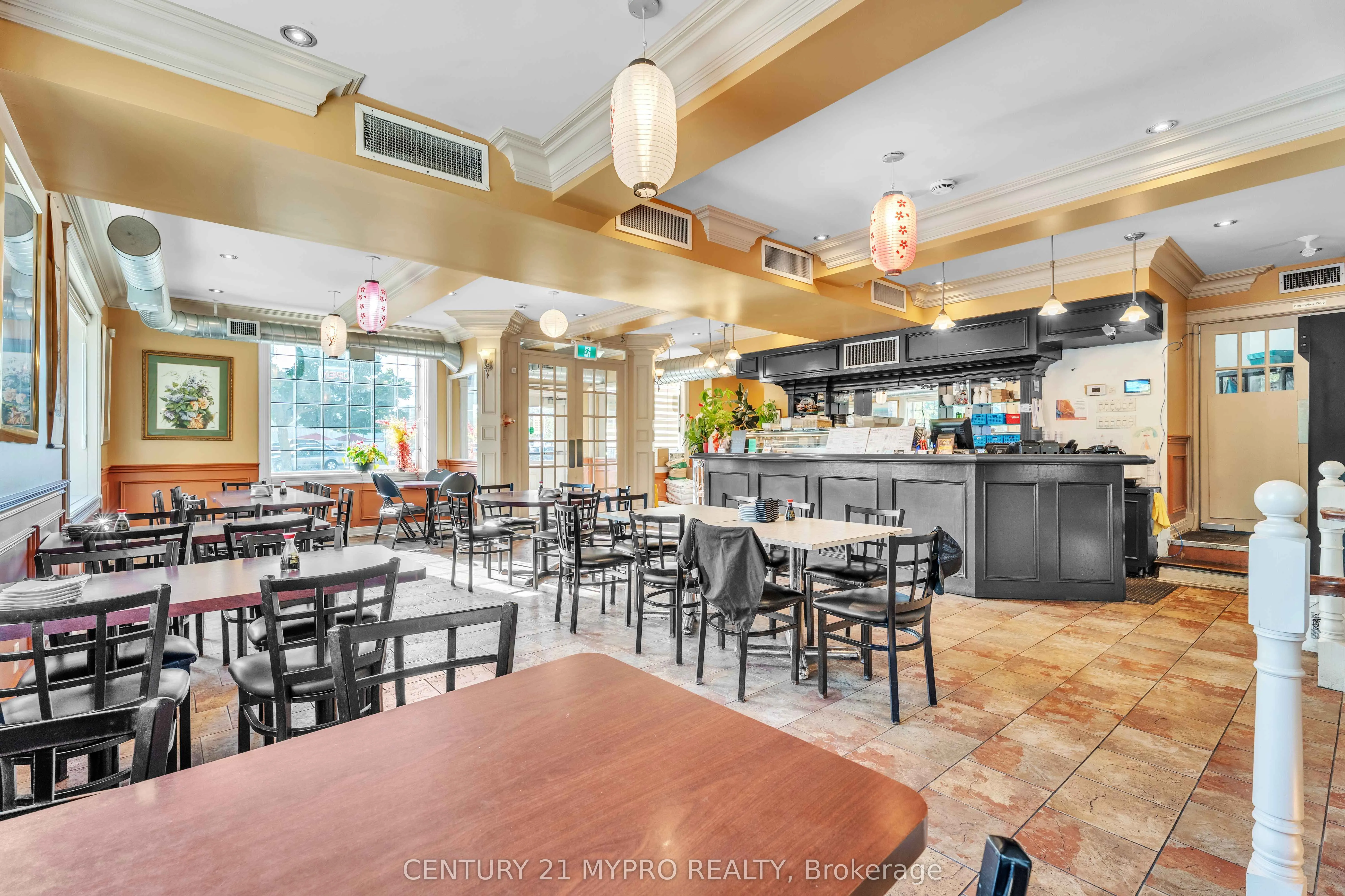 339 Horton Street E, #104
