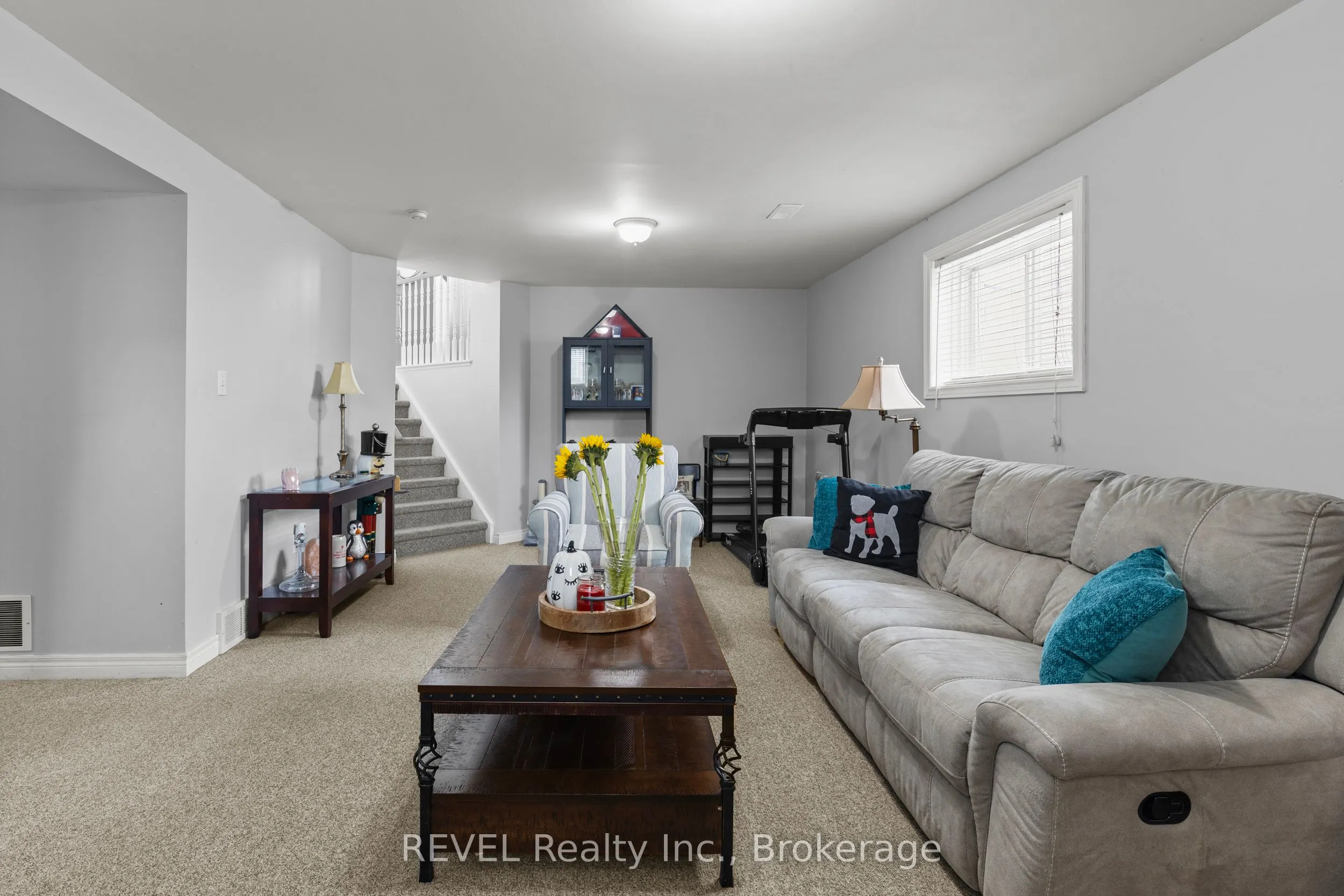 360 Antoinette Road
