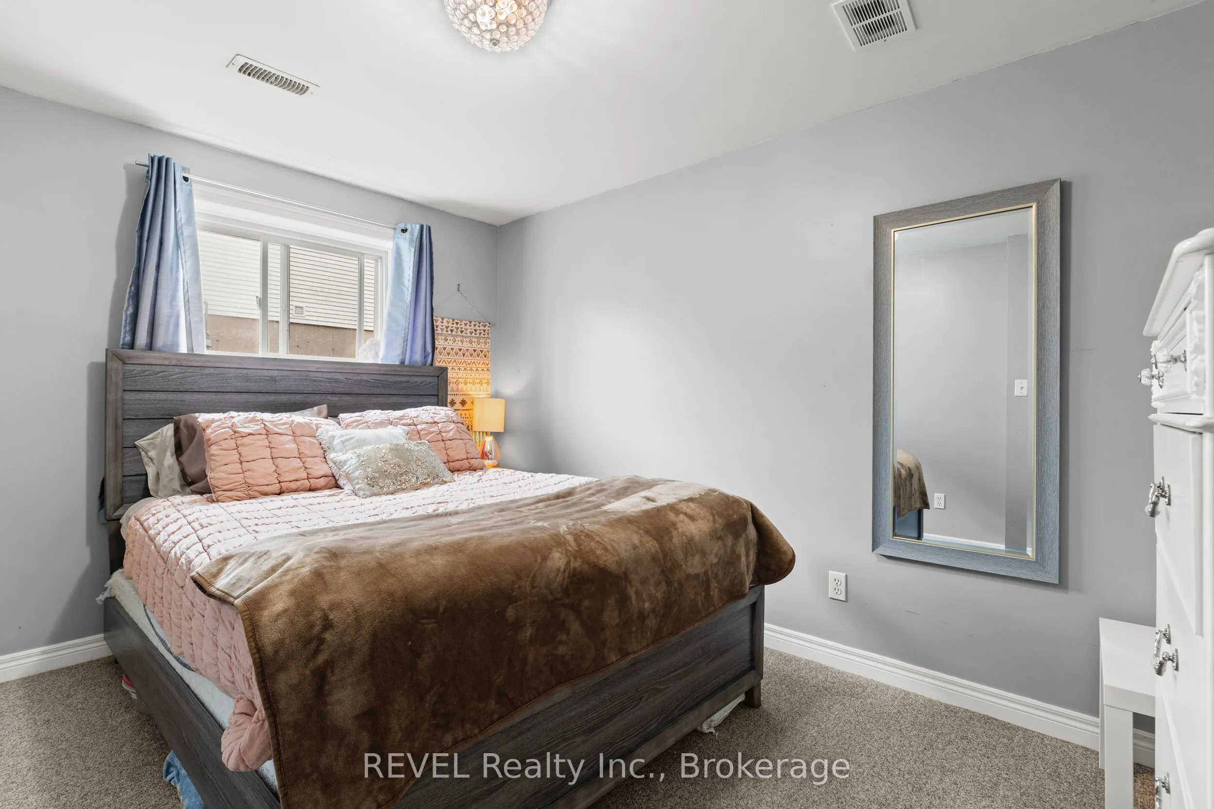 360 Antoinette Road