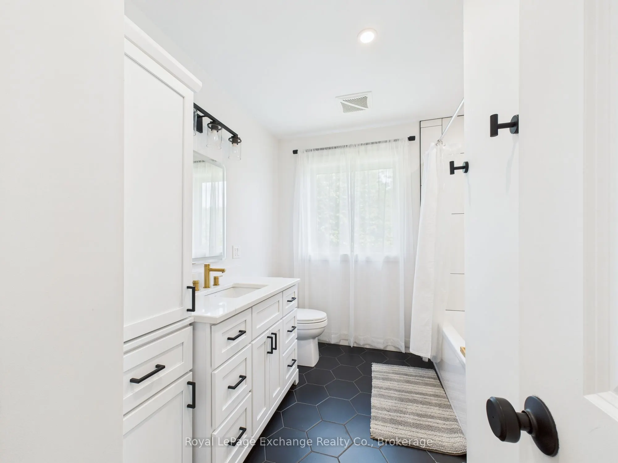 127 Hemlock Street