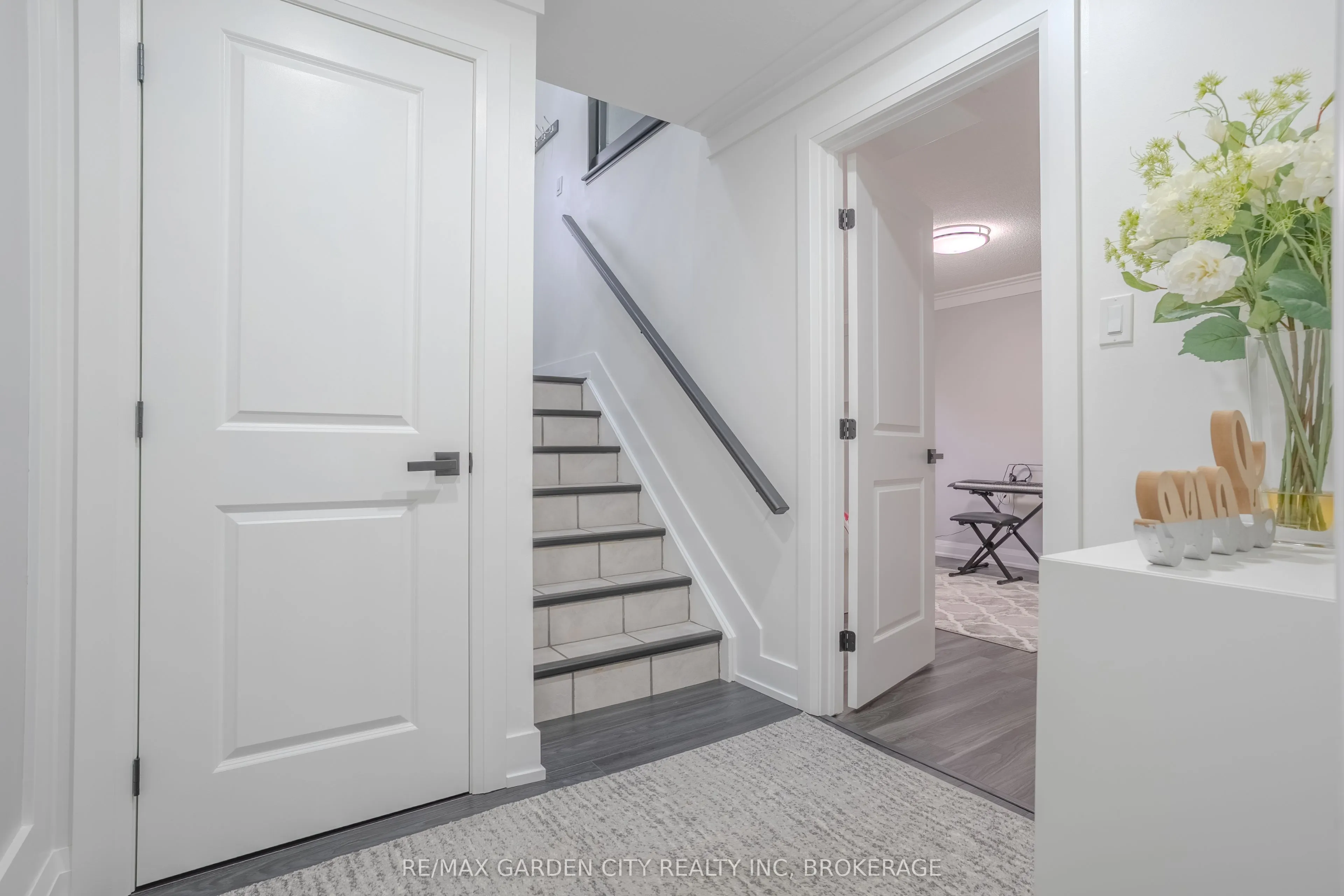 53 Brant Avenue