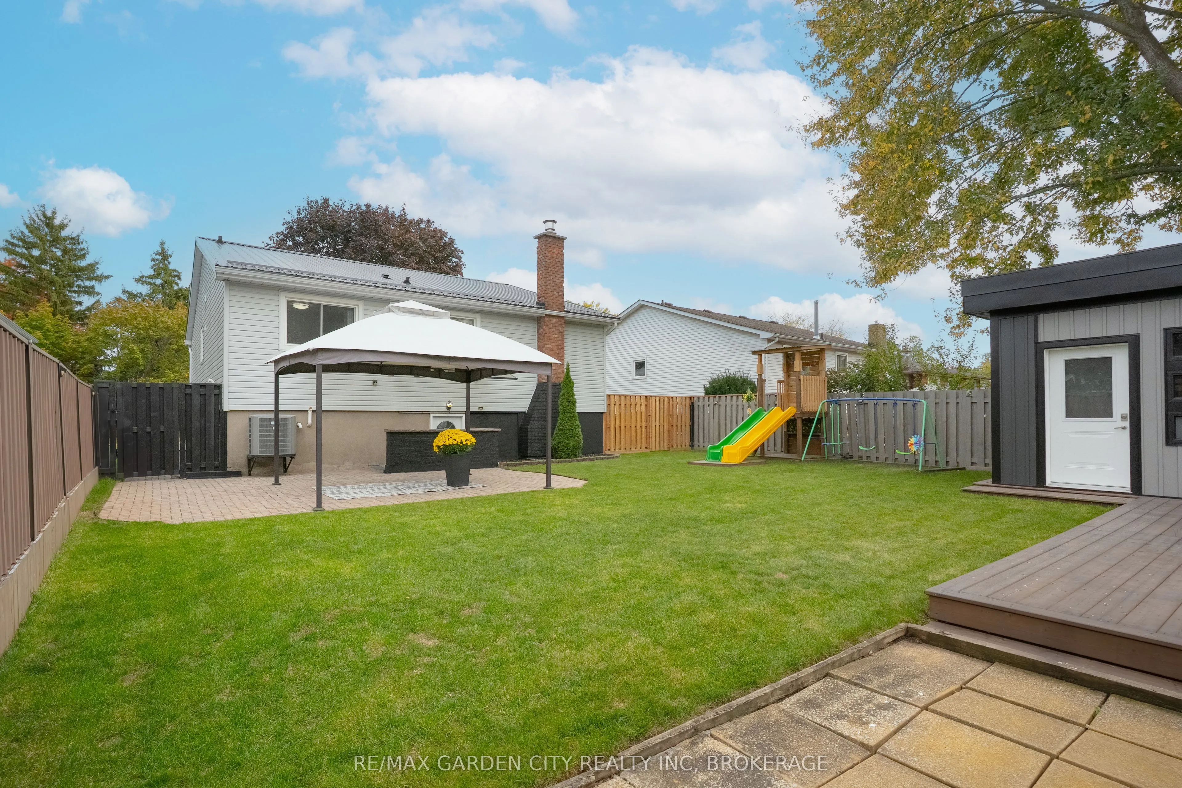 53 Brant Avenue