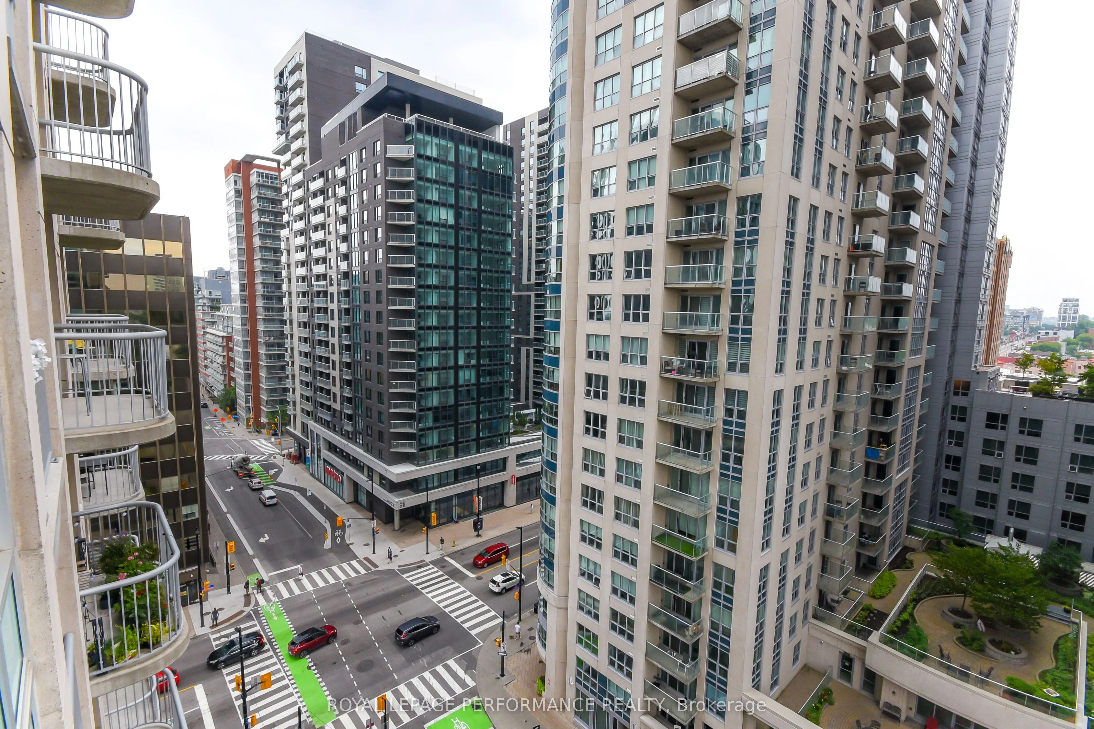 234 Rideau Street, #1107