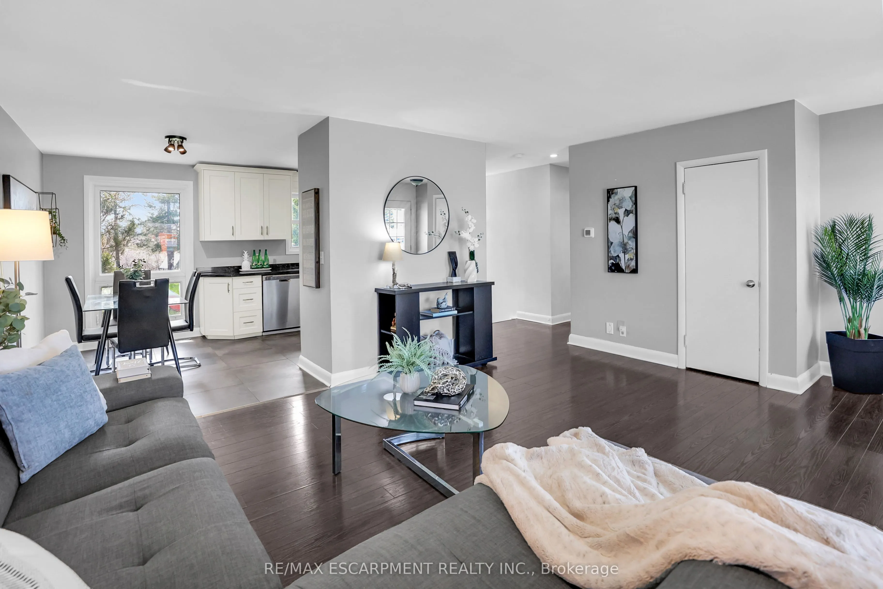 230 St. Catharines Street