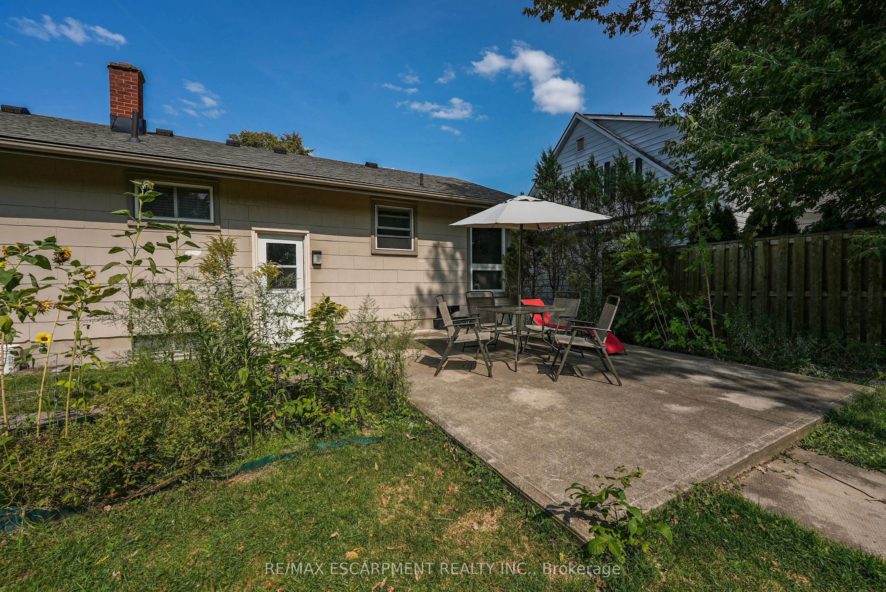 230 St. Catharines Street