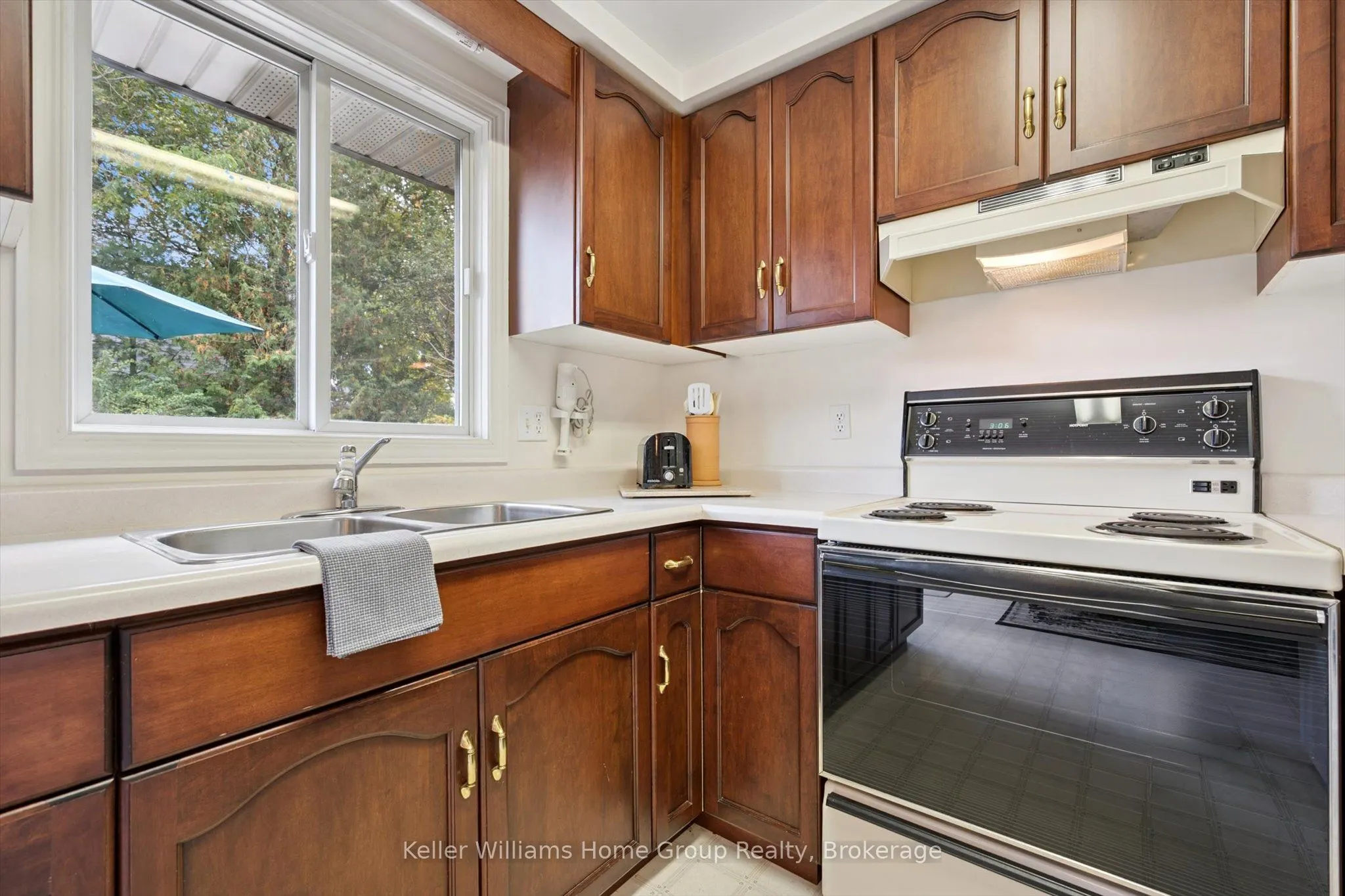 108 Lou Hilts Crescent