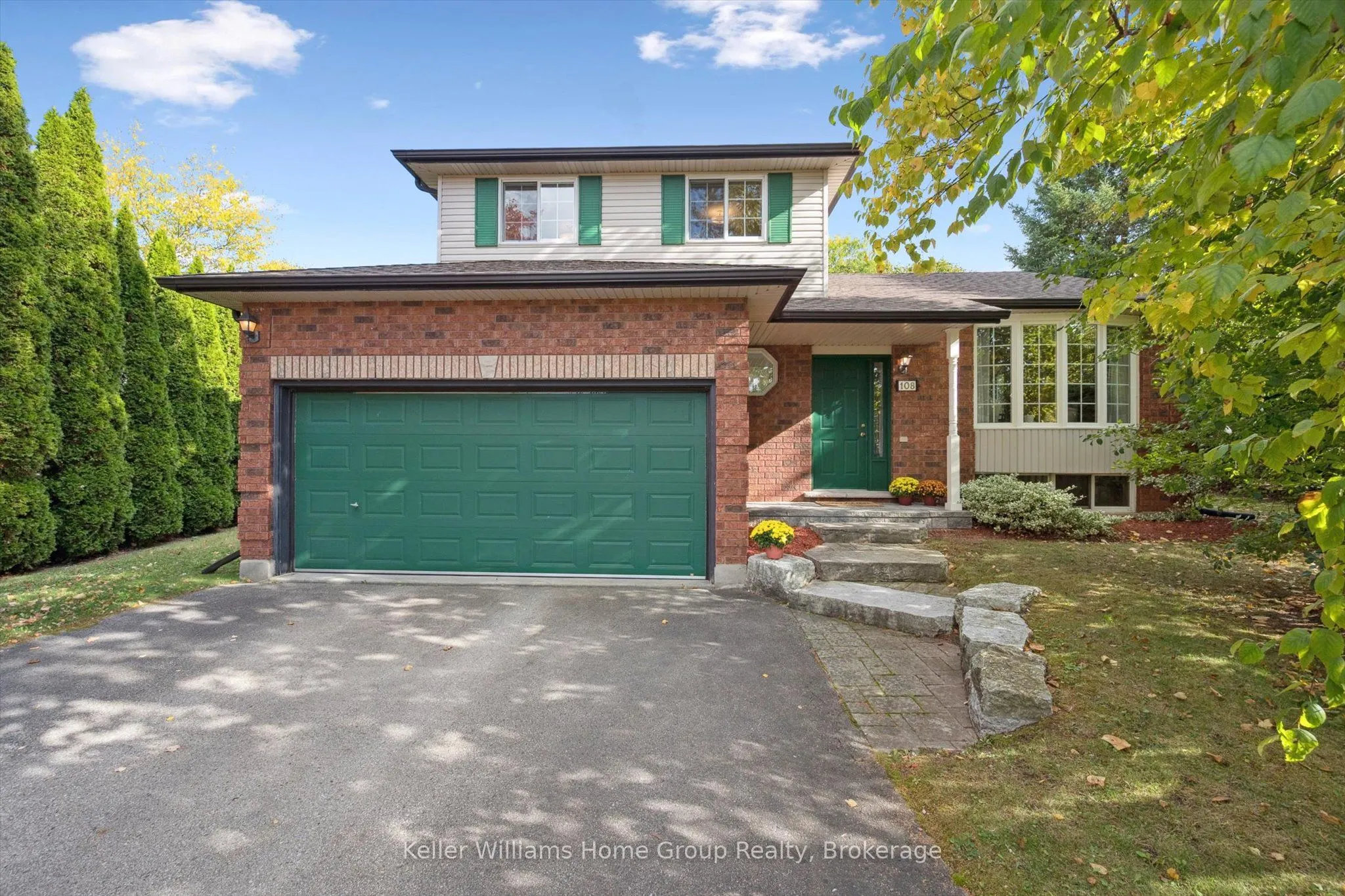 108 Lou Hilts Crescent