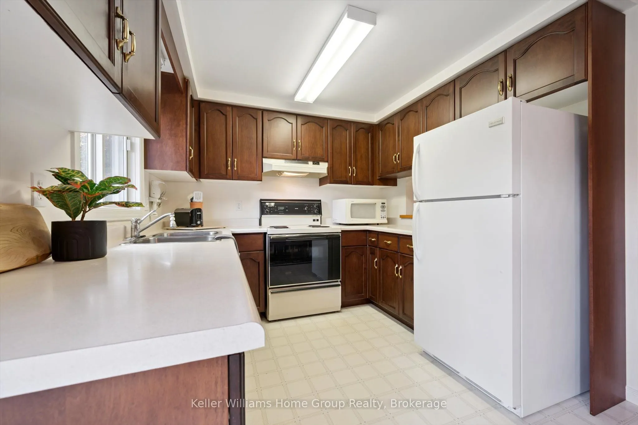 108 Lou Hilts Crescent