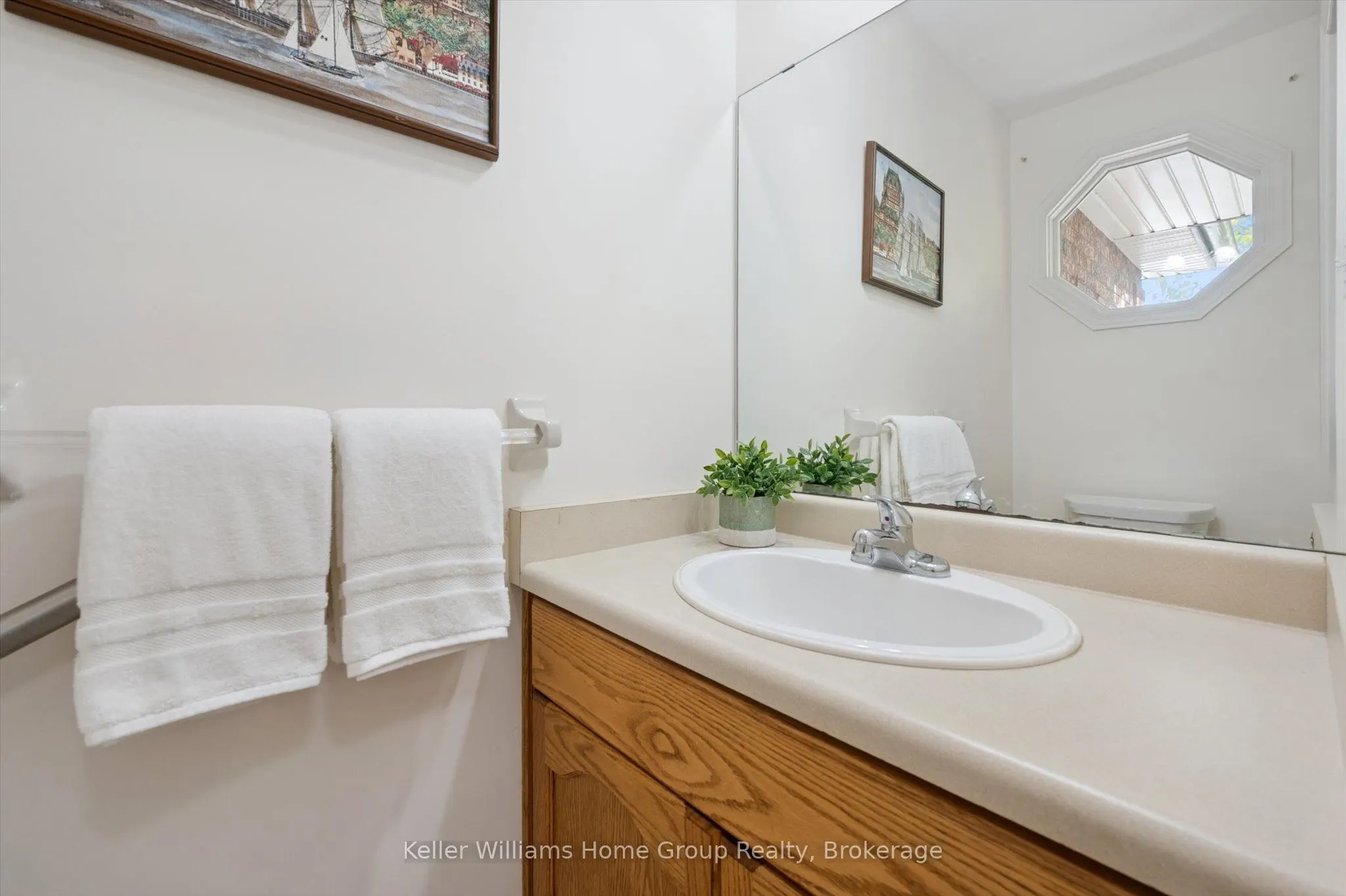 108 Lou Hilts Crescent