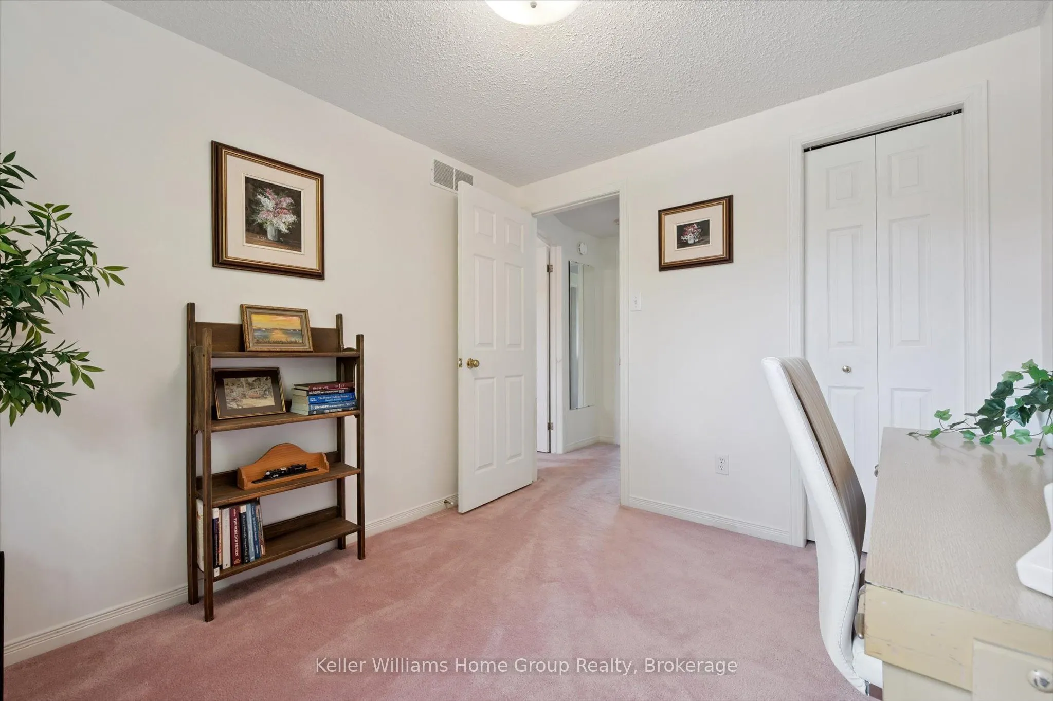 108 Lou Hilts Crescent