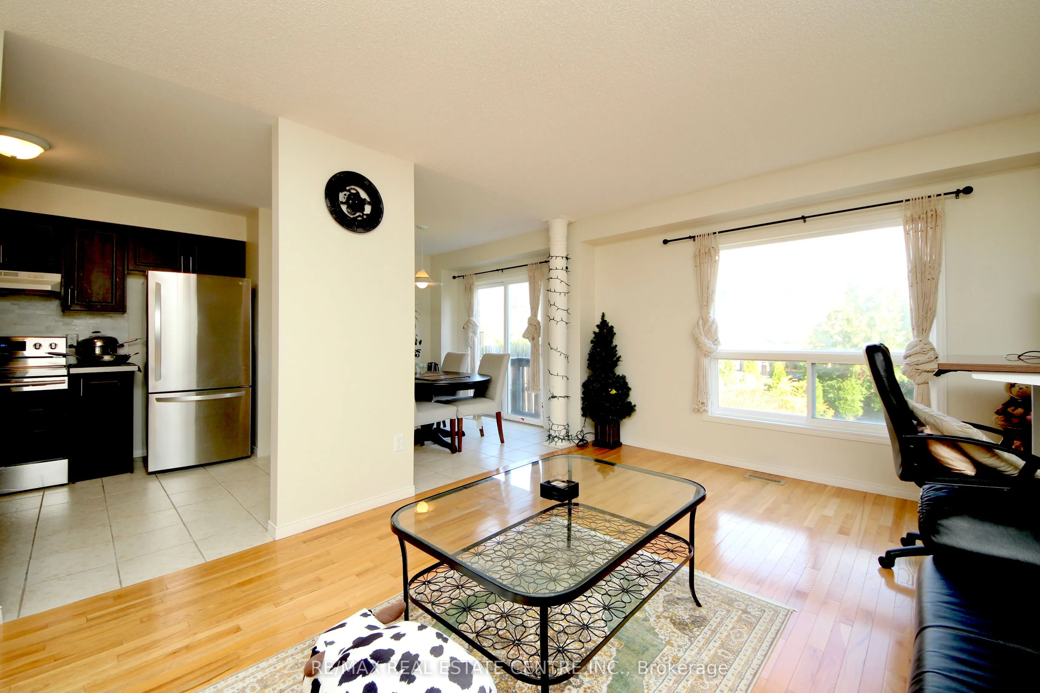 40 EUGENE Drive