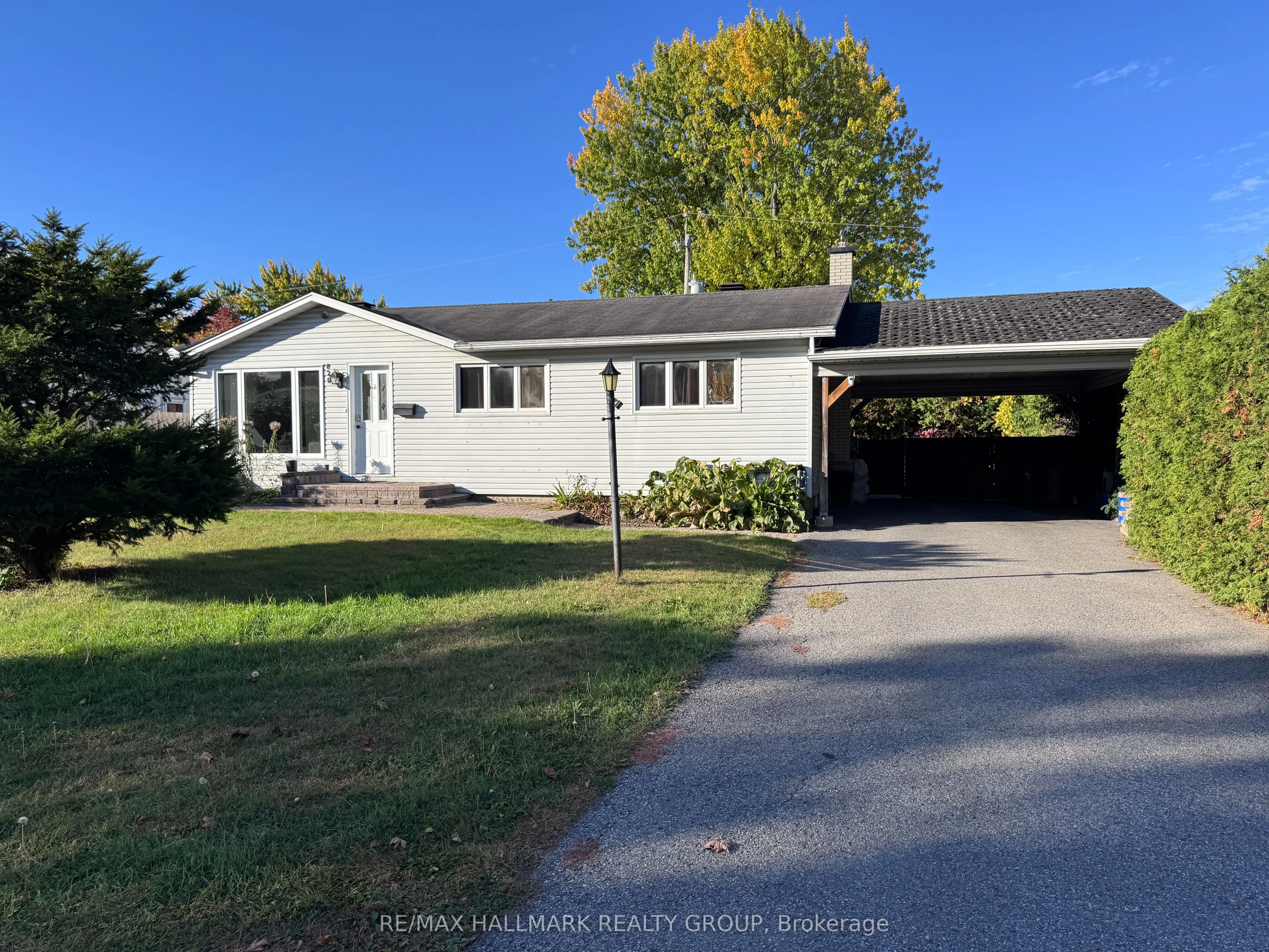 820-B WILLOW Avenue