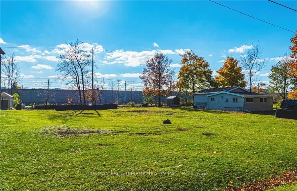 5 Trillium Avenue