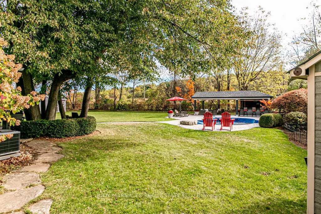 20 Meander Close