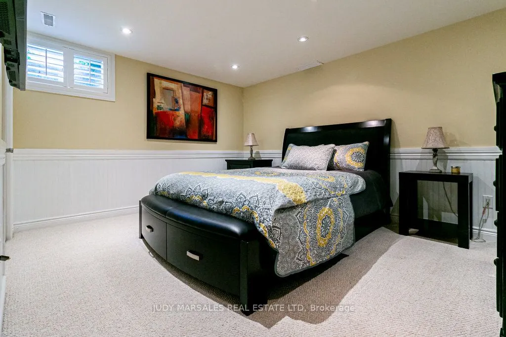 20 Meander Close