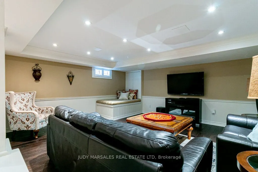 20 Meander Close