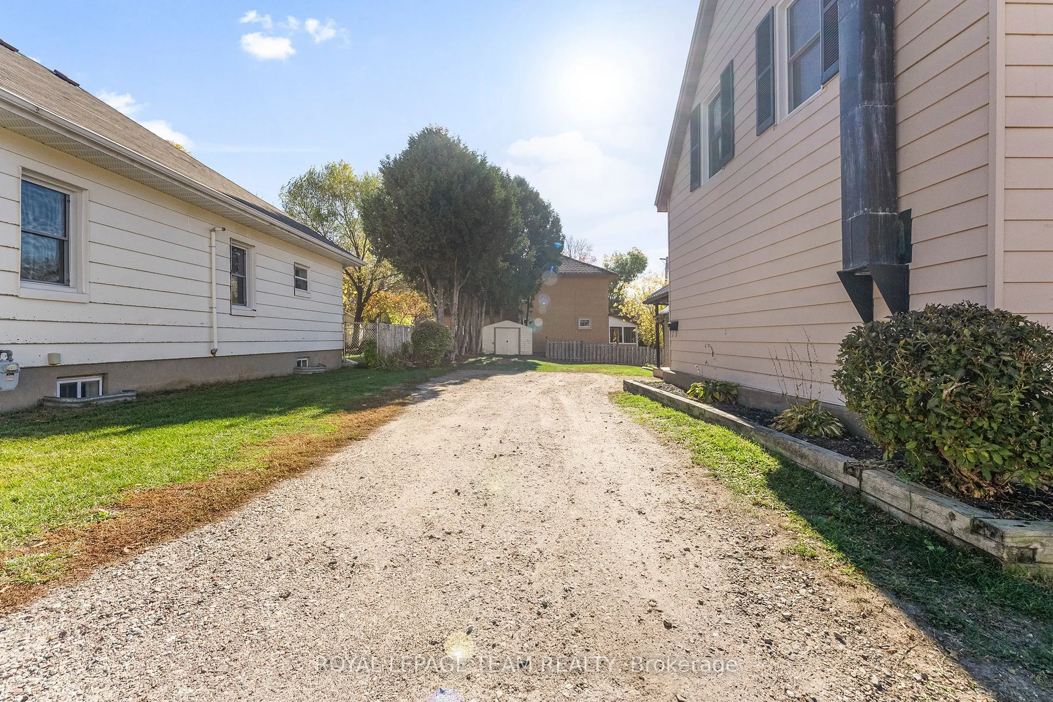 145 Munroe Avenue W
