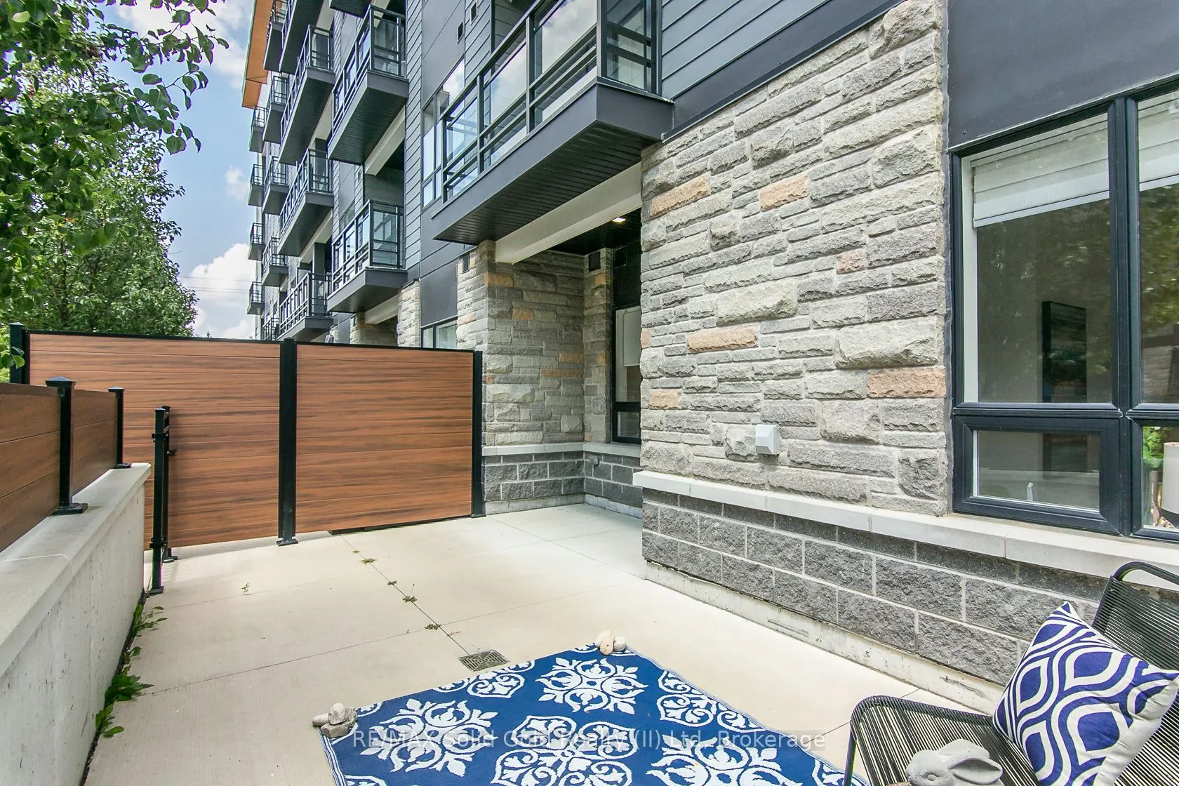 251 Northfield Drive E, #102