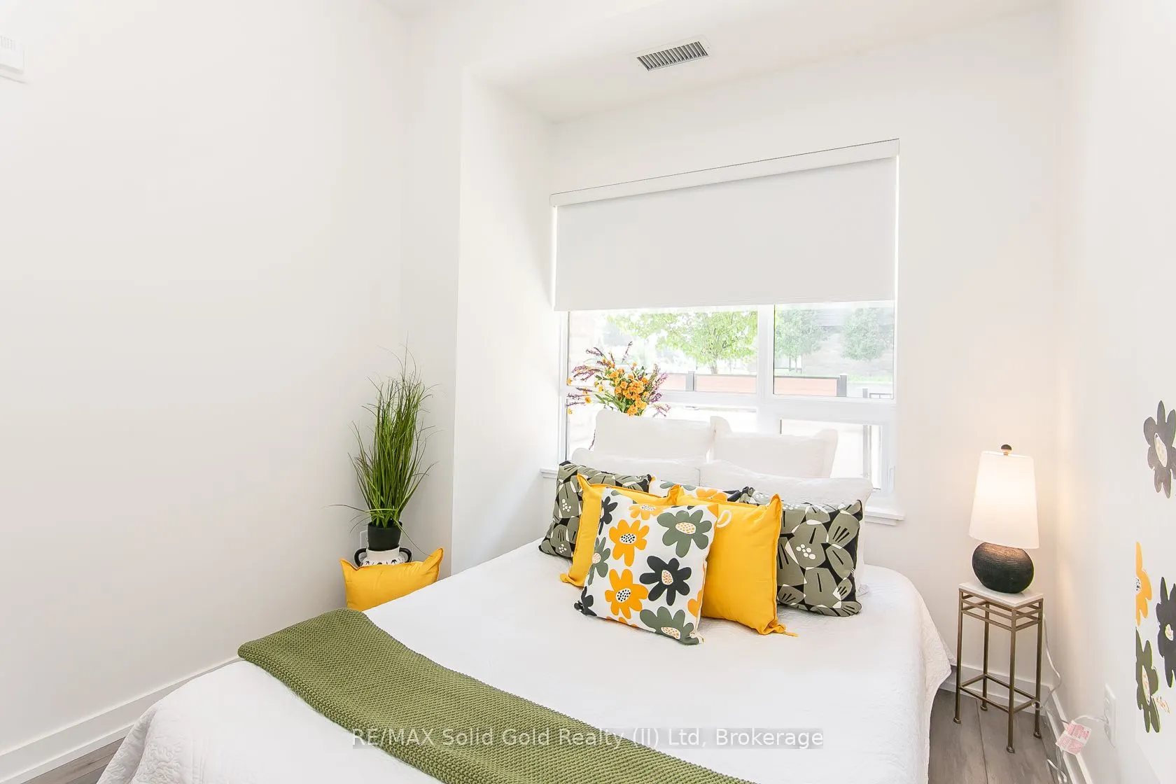 251 Northfield Drive E, #102