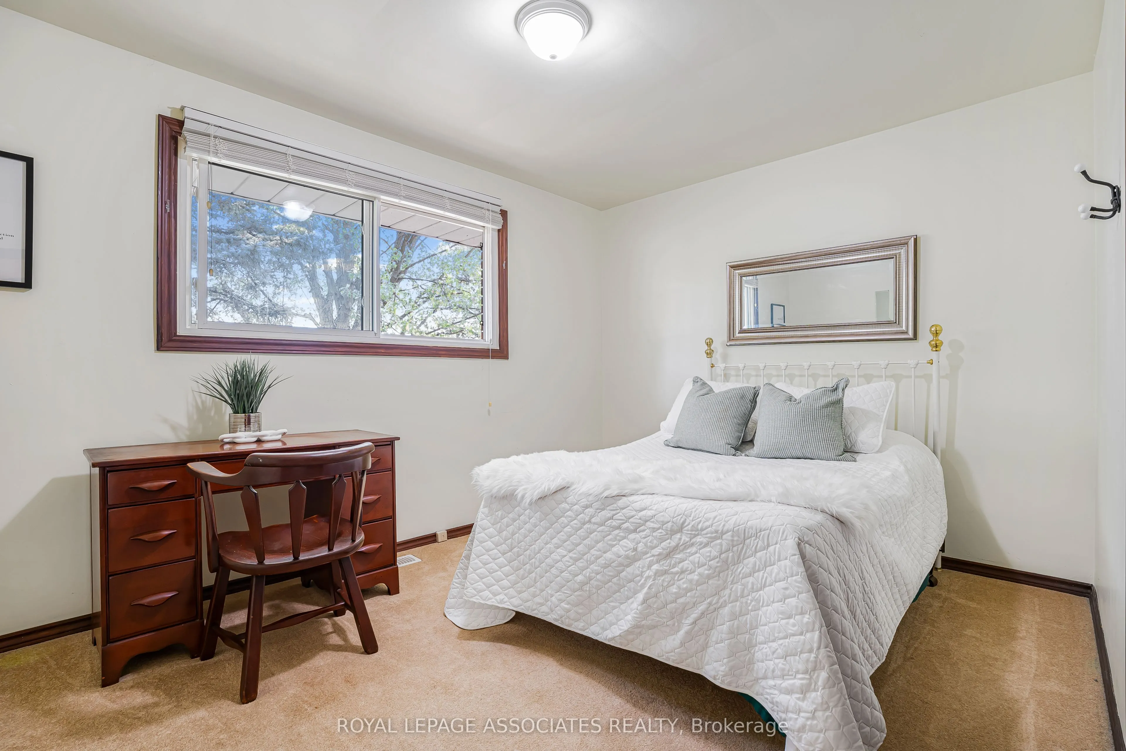 2371 Hendershot Road