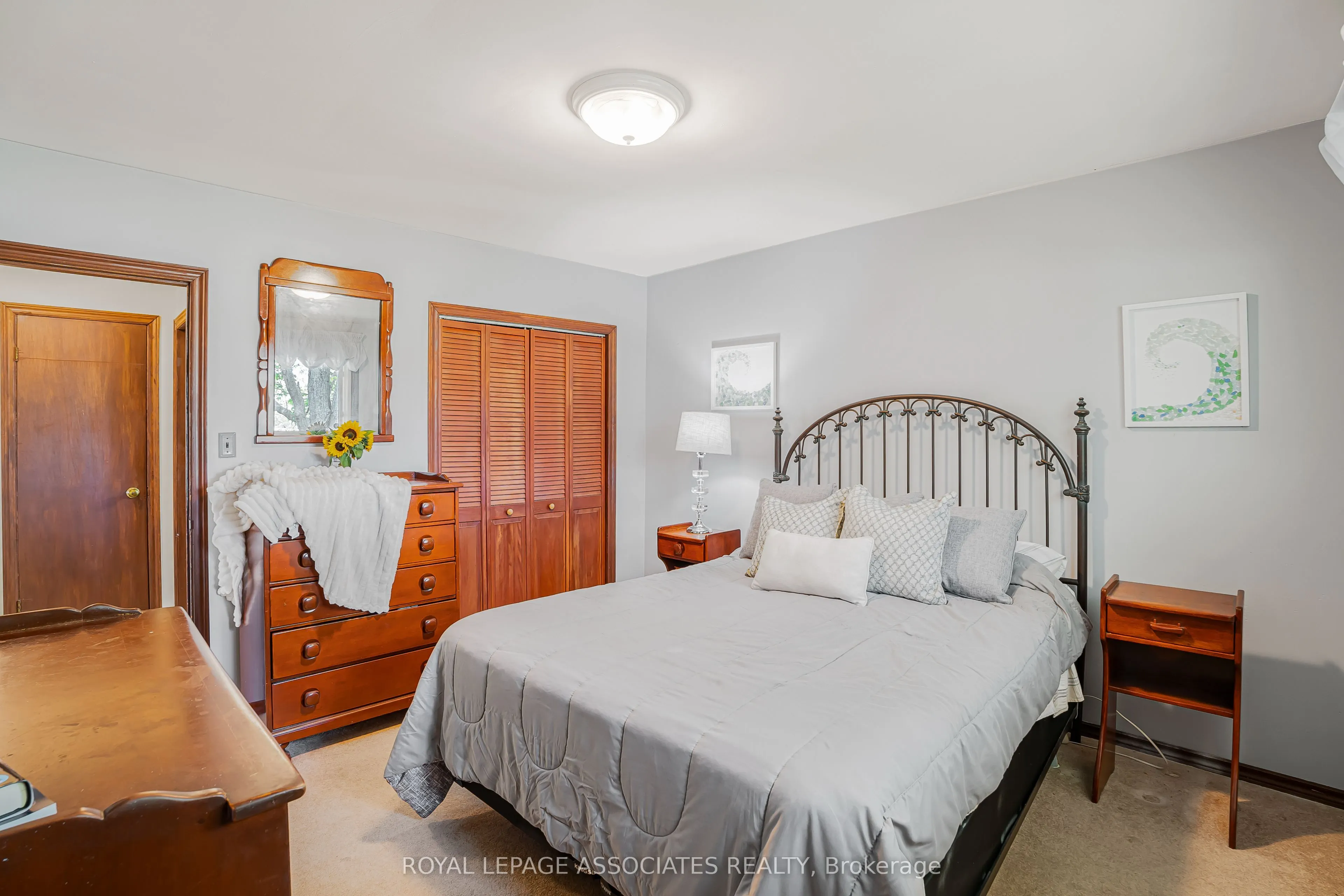 2371 Hendershot Road