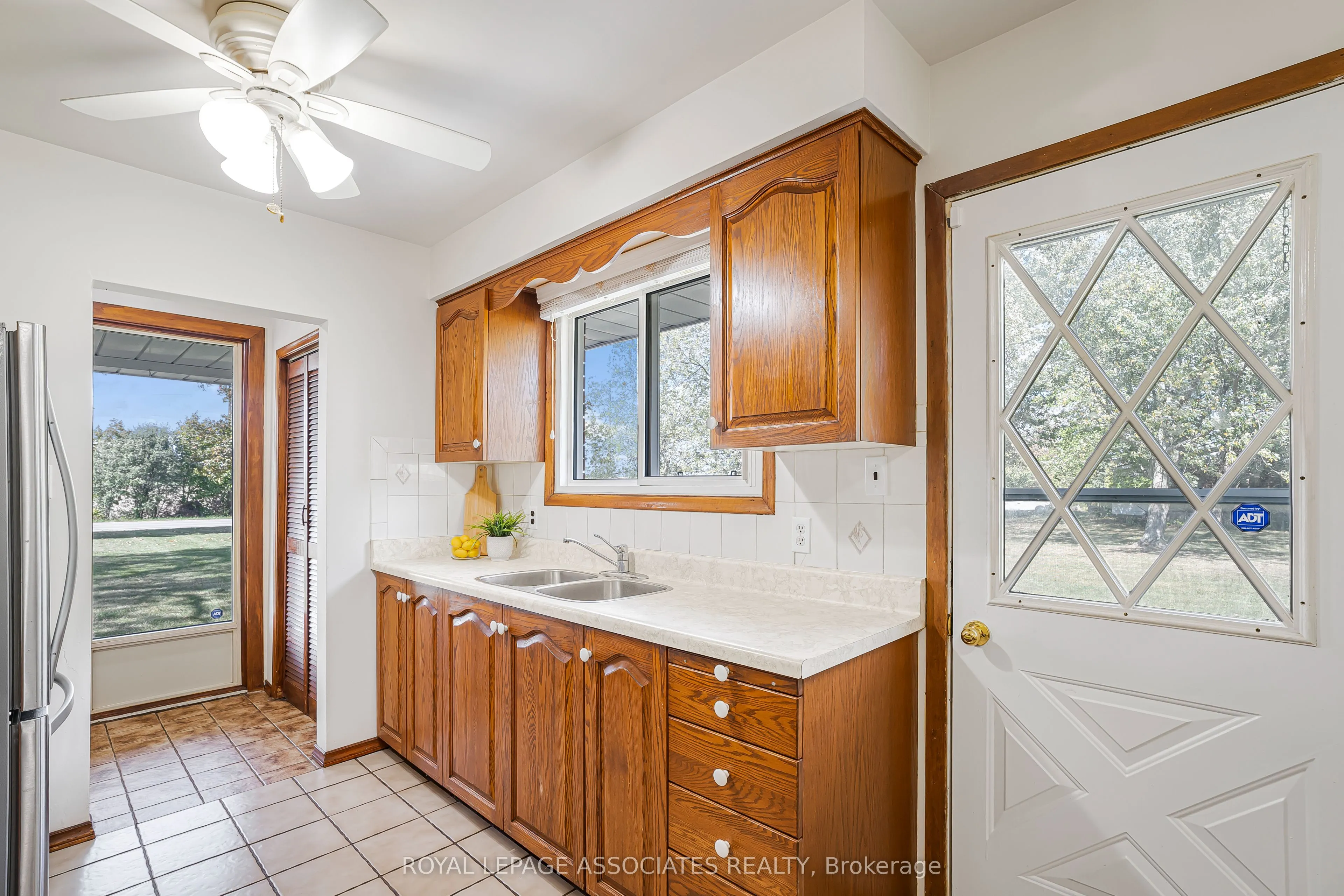 2371 Hendershot Road