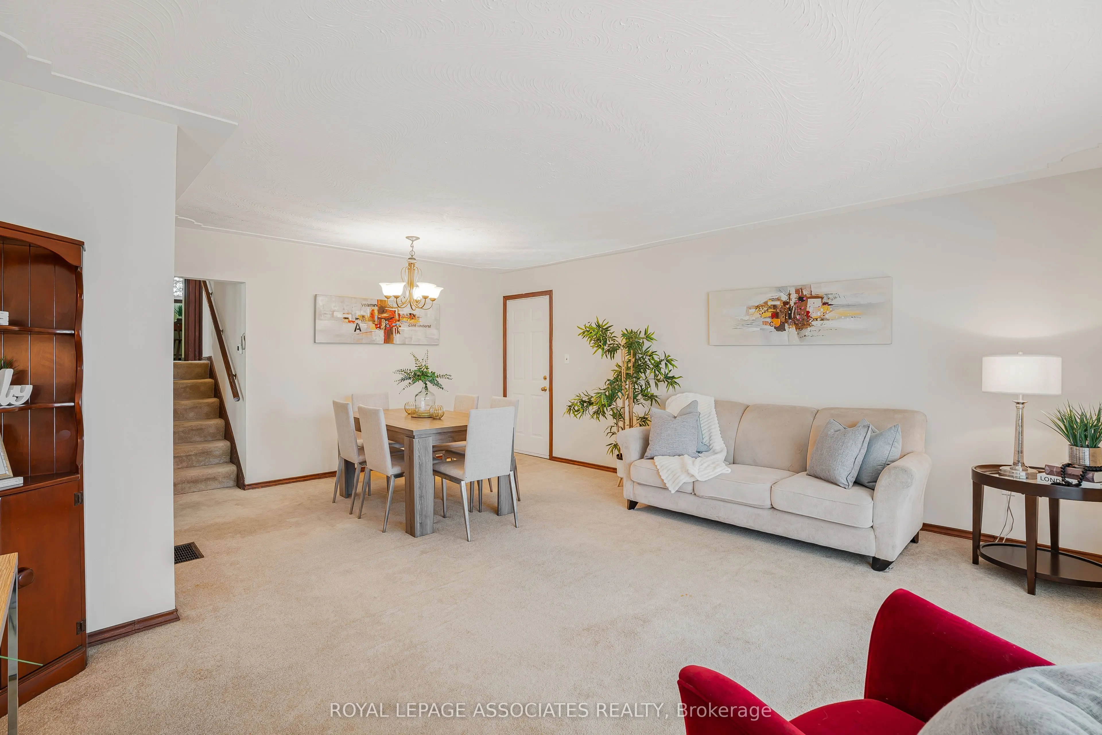 2371 Hendershot Road