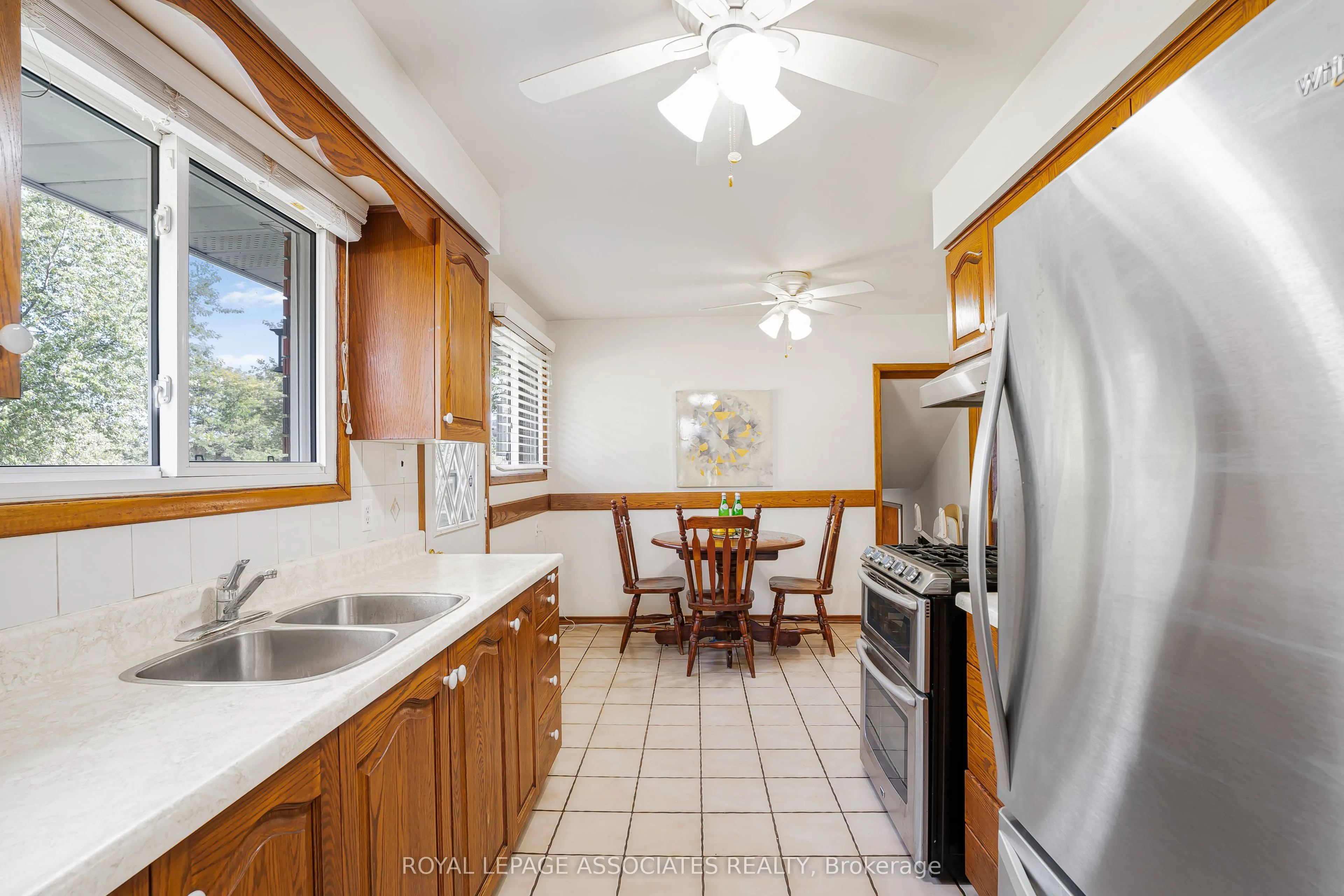2371 Hendershot Road