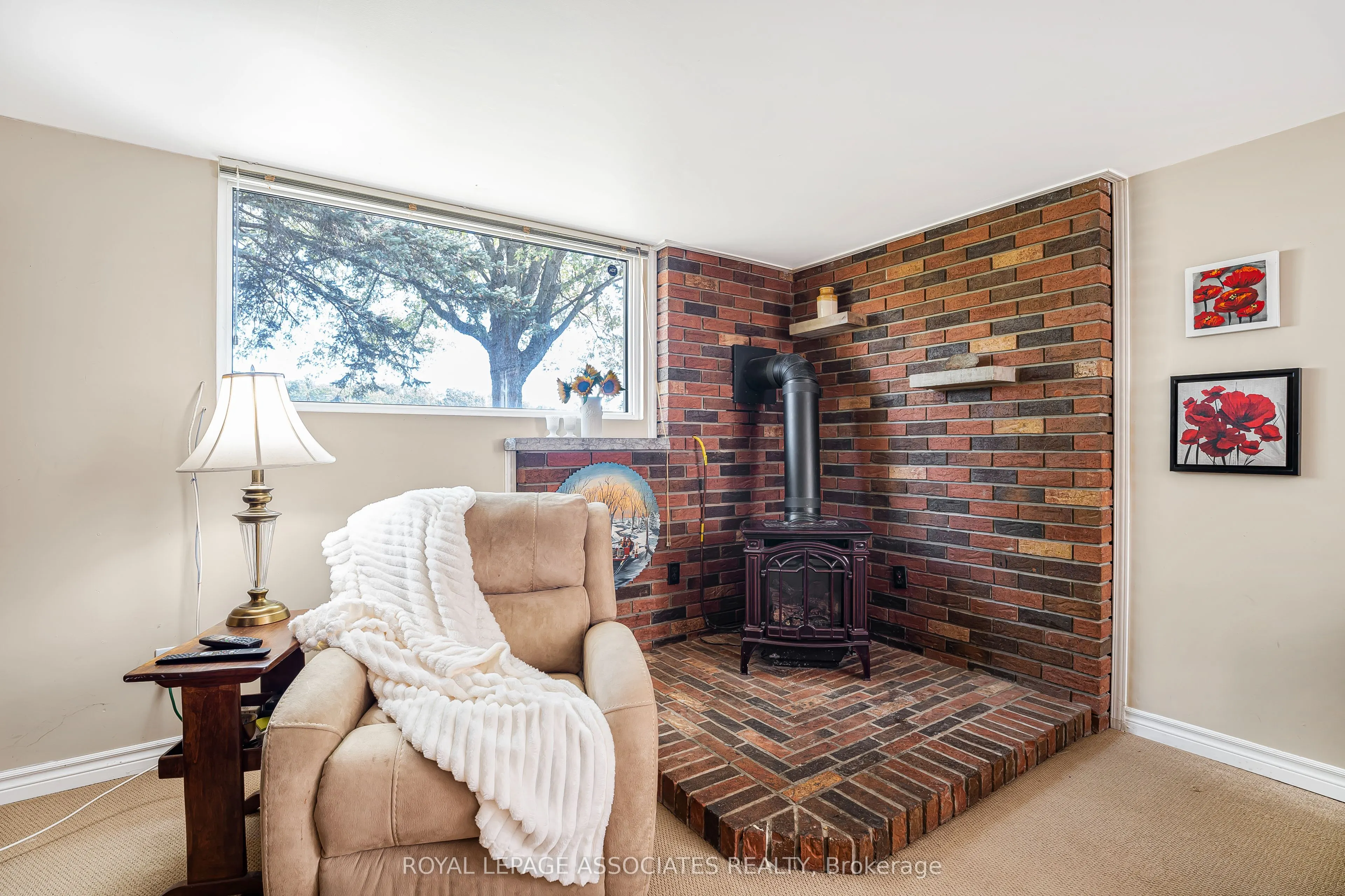 2371 Hendershot Road