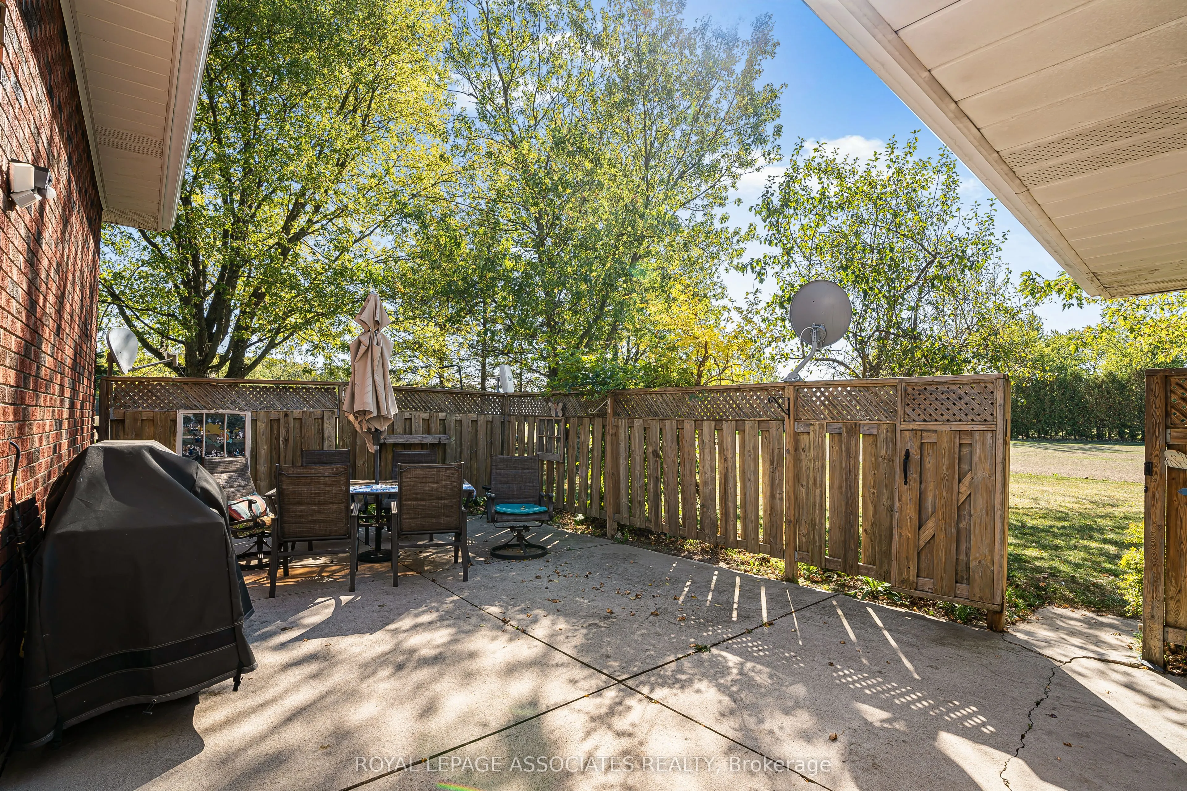 2371 Hendershot Road
