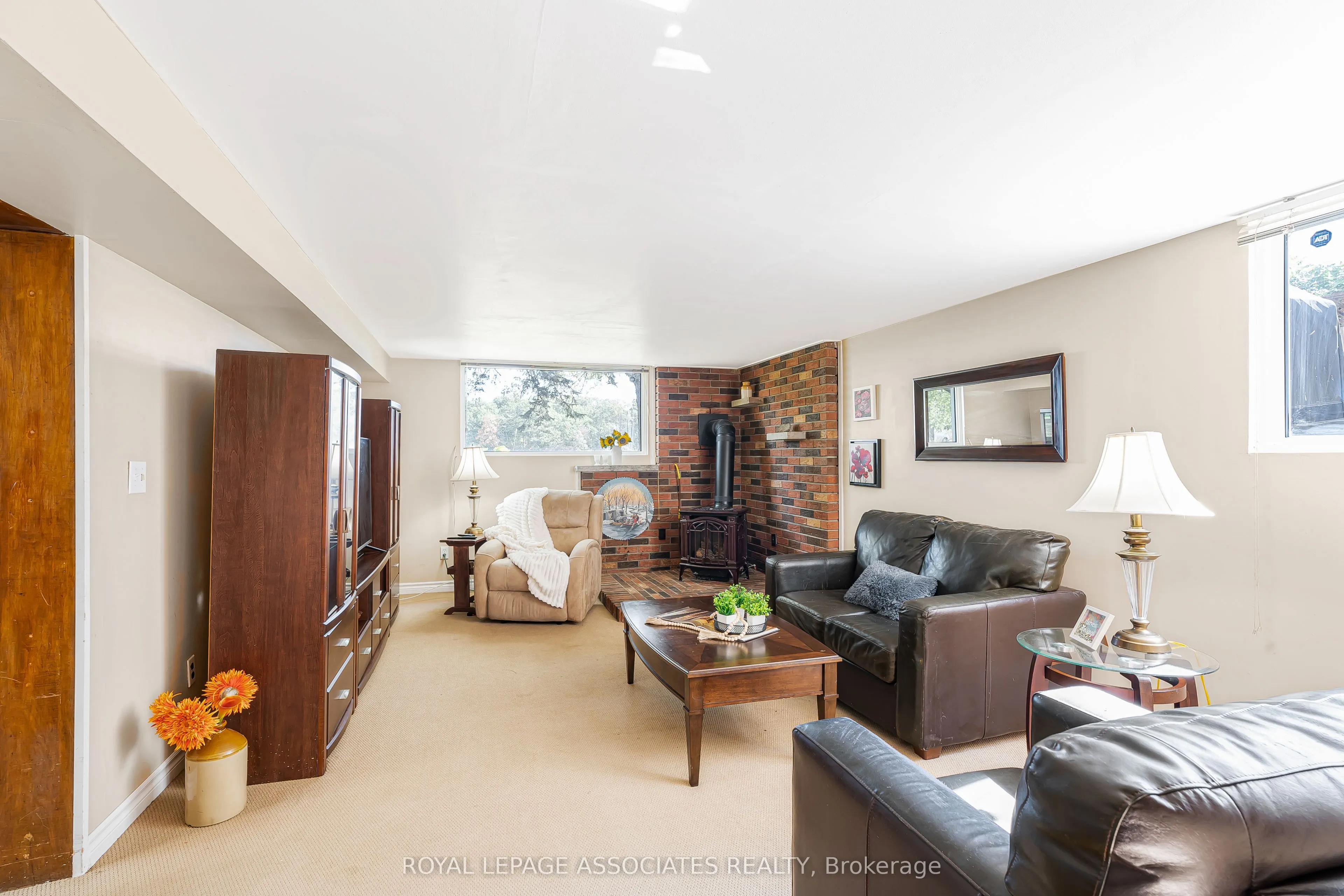 2371 Hendershot Road