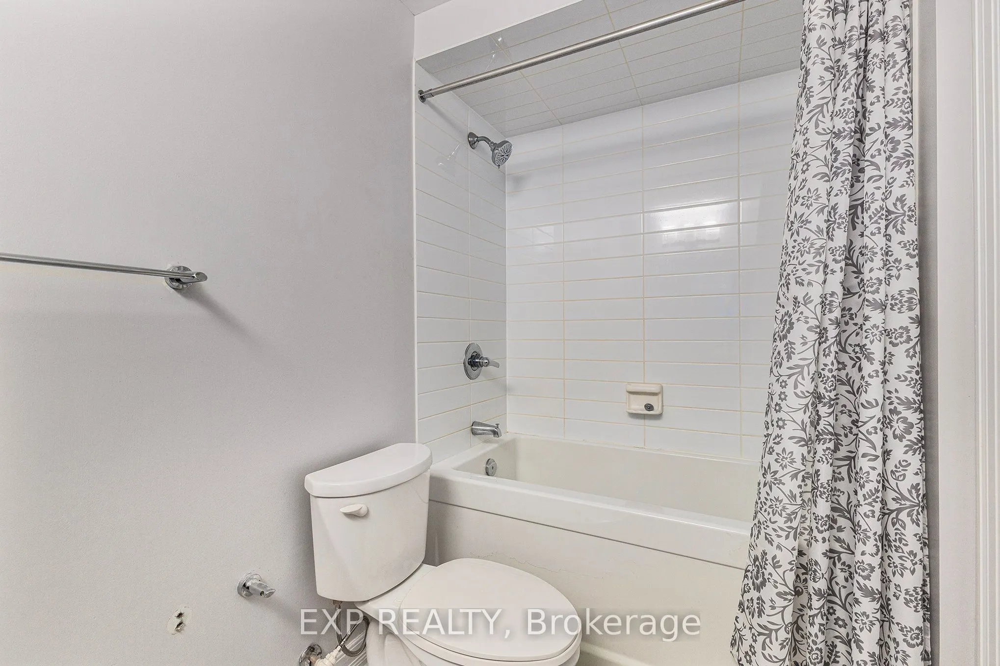 238 Besserer Street, #609