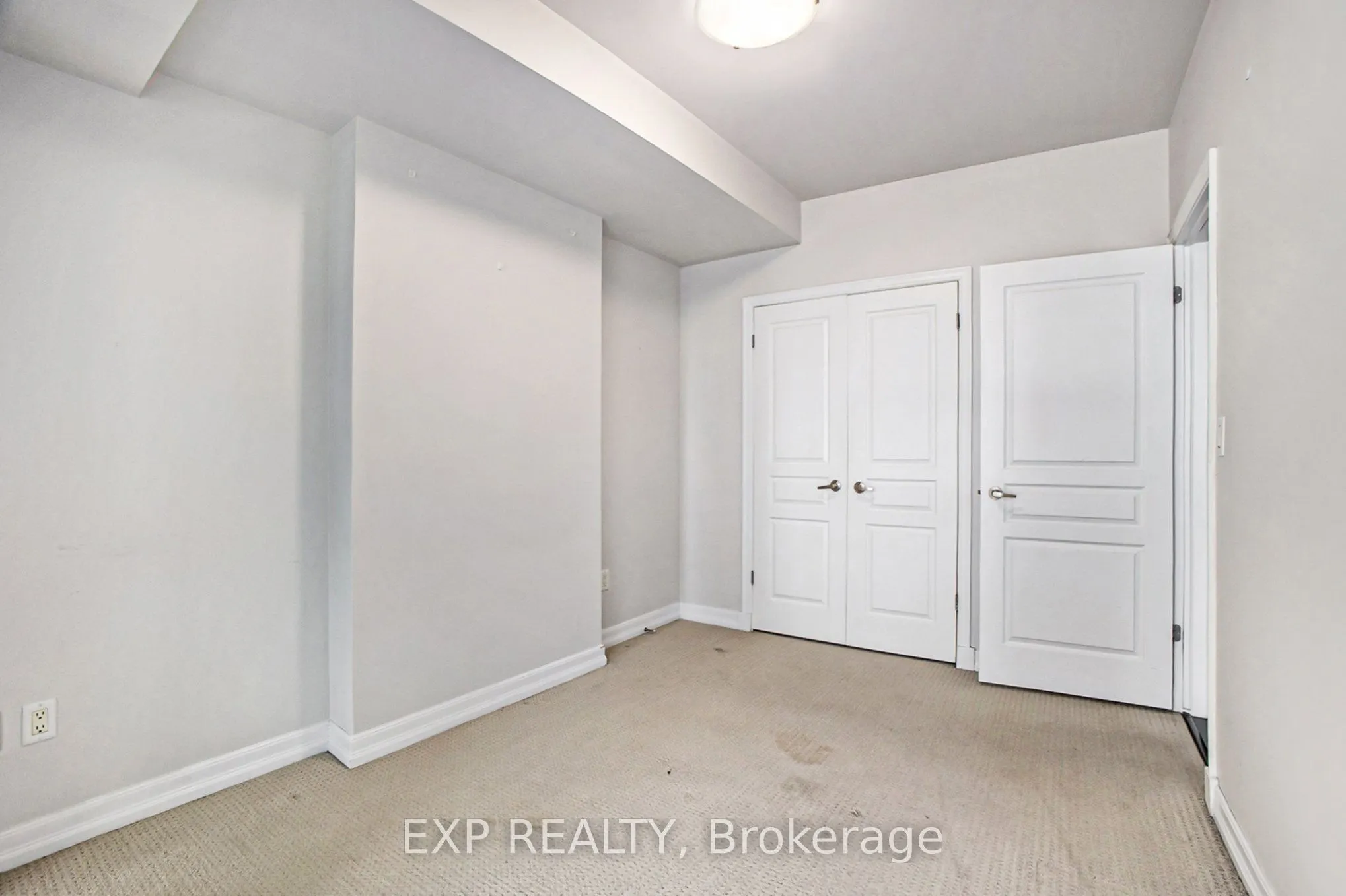 238 Besserer Street, #609