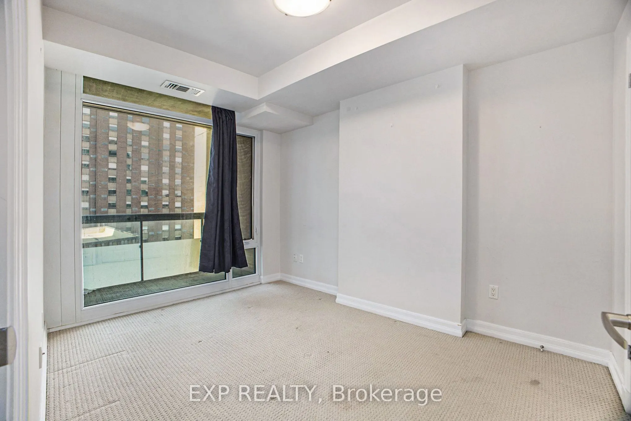 238 Besserer Street, #609