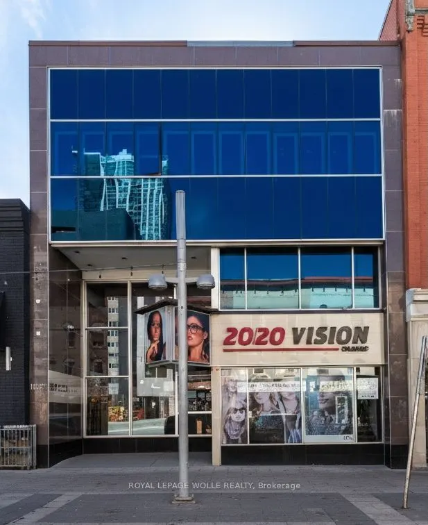 19 King Street E